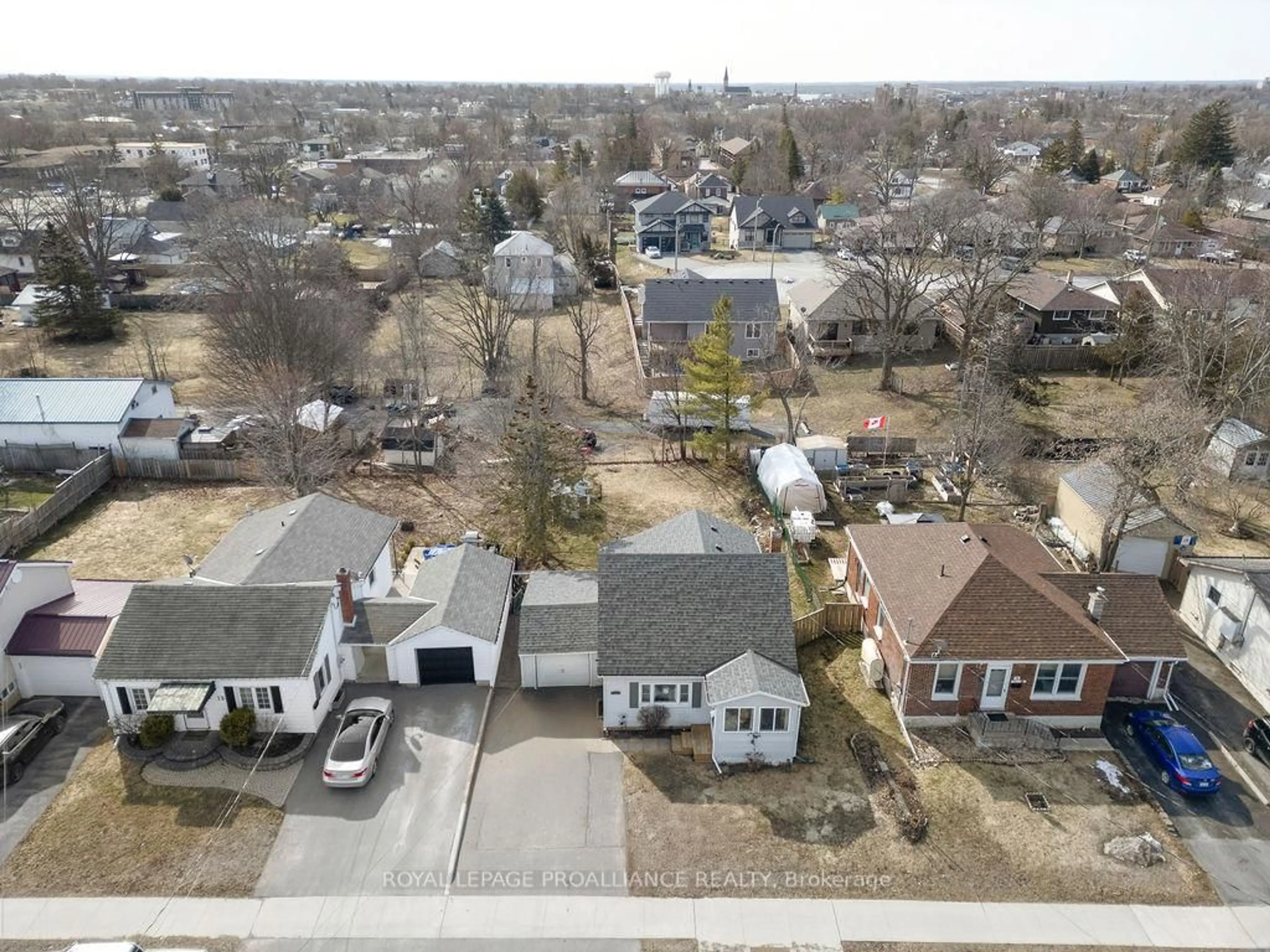 A pic from outside/outdoor area/front of a property/back of a property/a pic from drone, street for 19 Orchard Dr, Belleville Ontario K8P 2K2