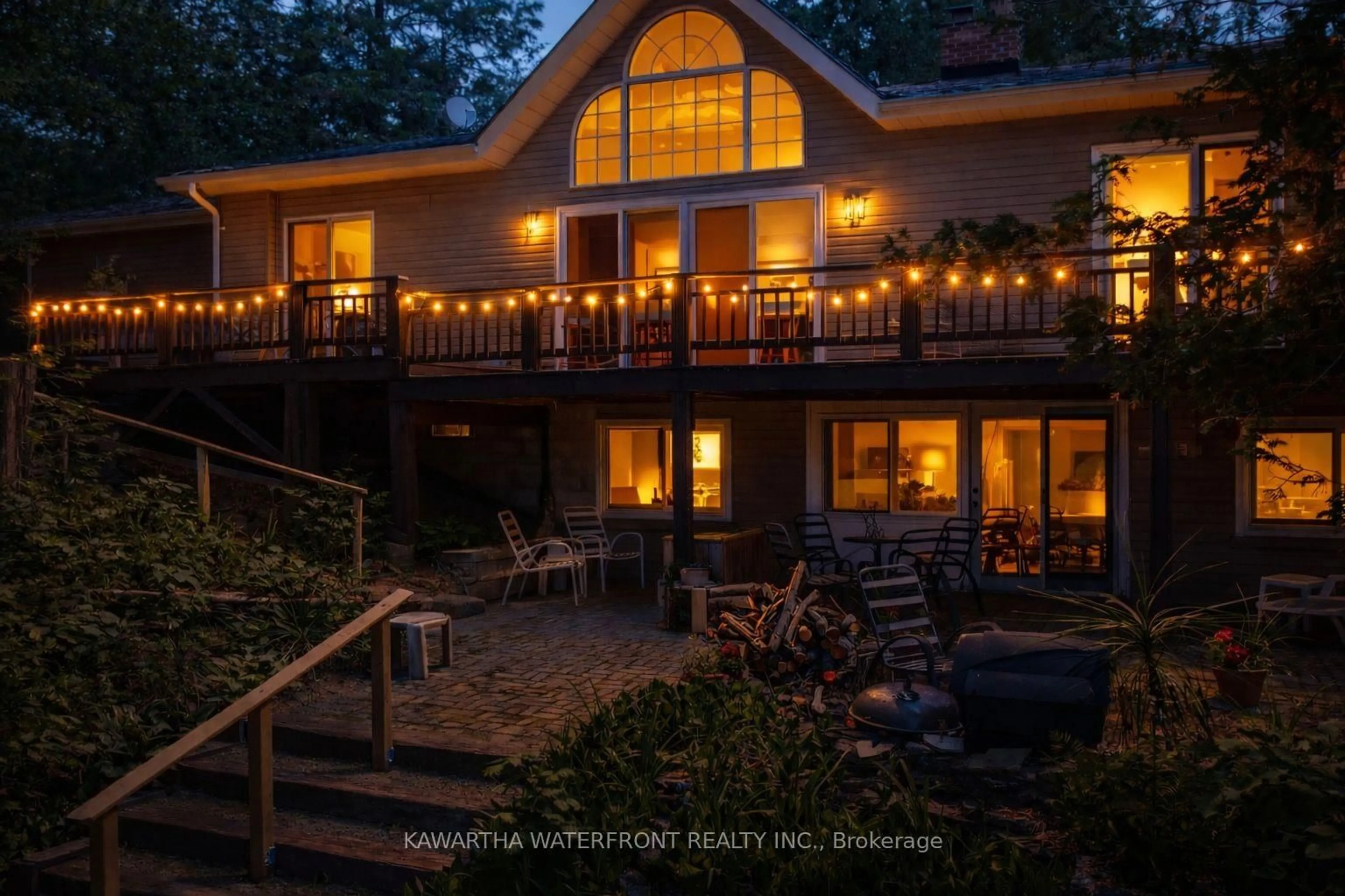 Patio, water/lake/river/ocean view for 25 Government Dock Rd, Kawartha Lakes Ontario K0M 2L0