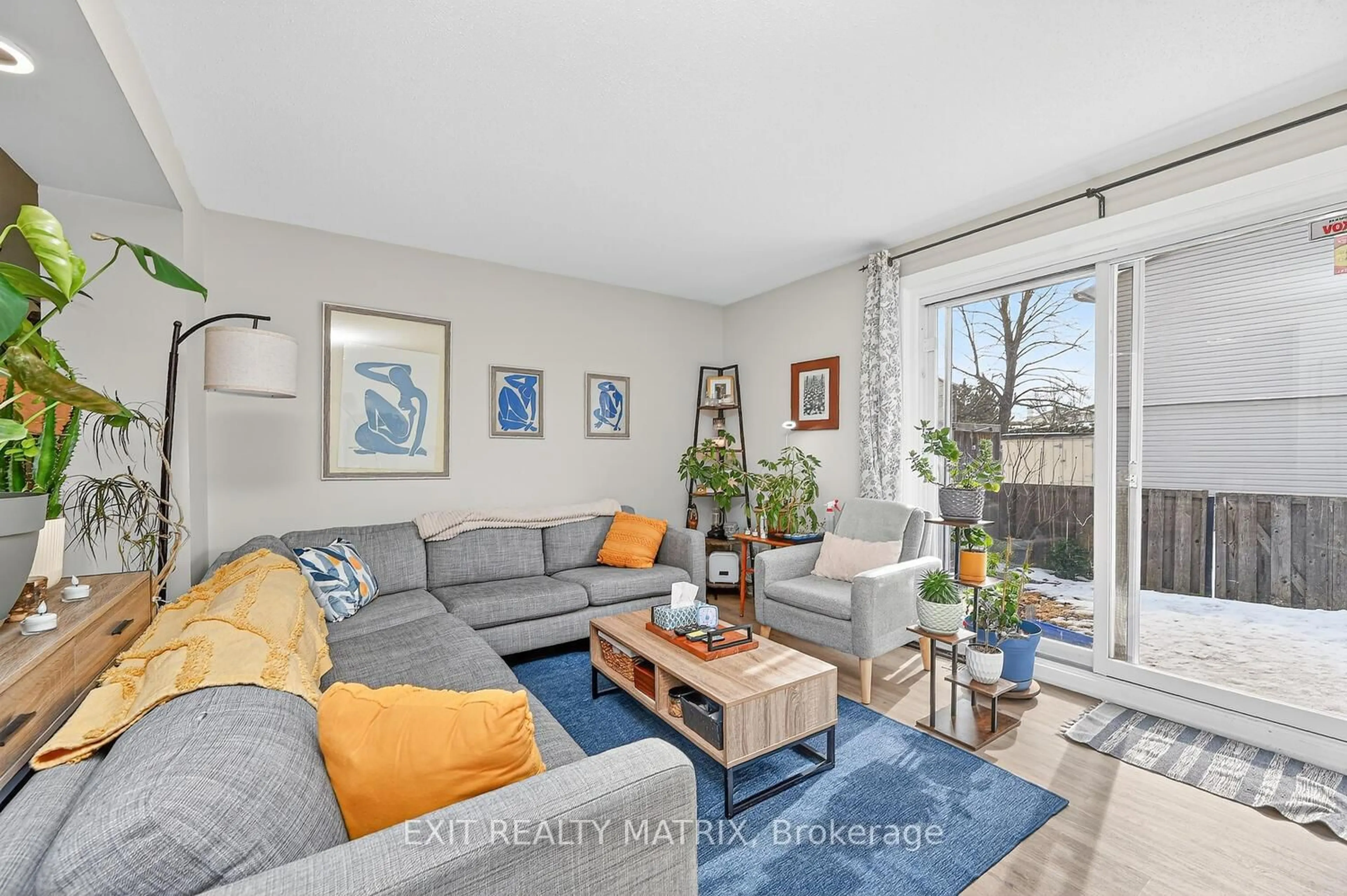 Living room with furniture, unknown for 1777 Lamoureux Dr #F, Ottawa Ontario K1E 2N5