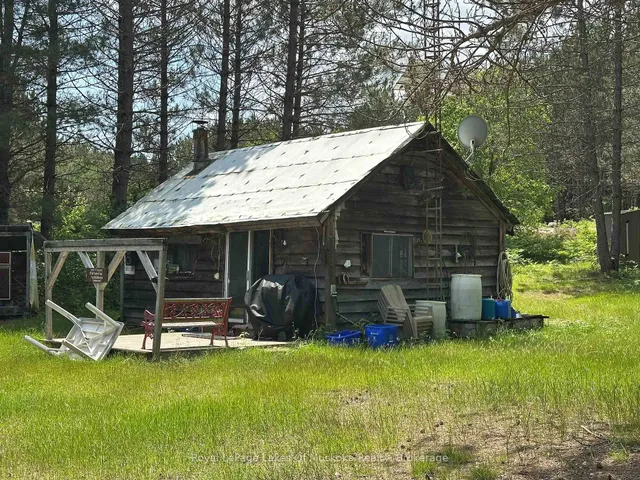1958 518 Highway, McMurrich/Monteith 3