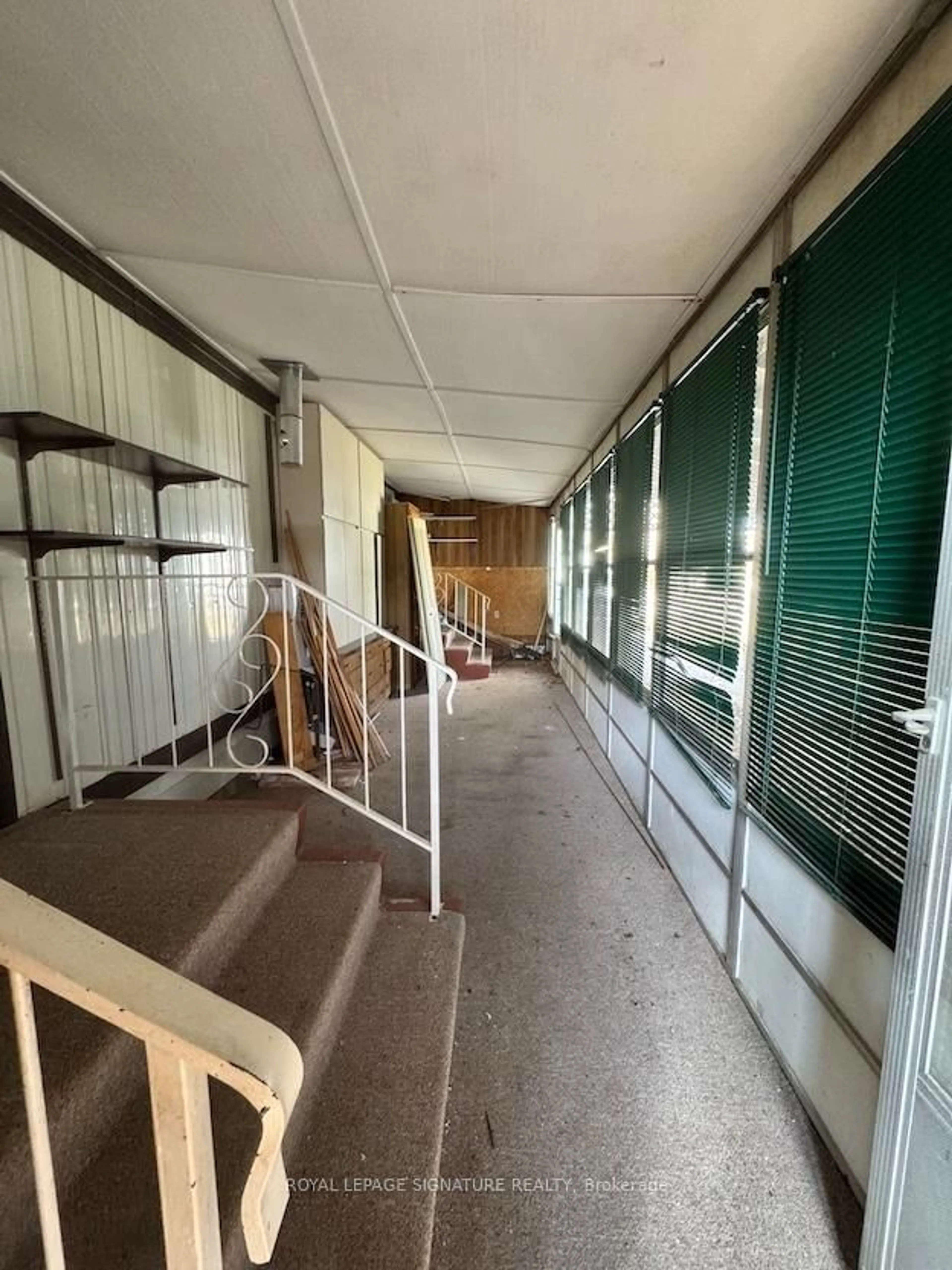 Unknown for 11 4th St, Norfolk Ontario N4B 2W6