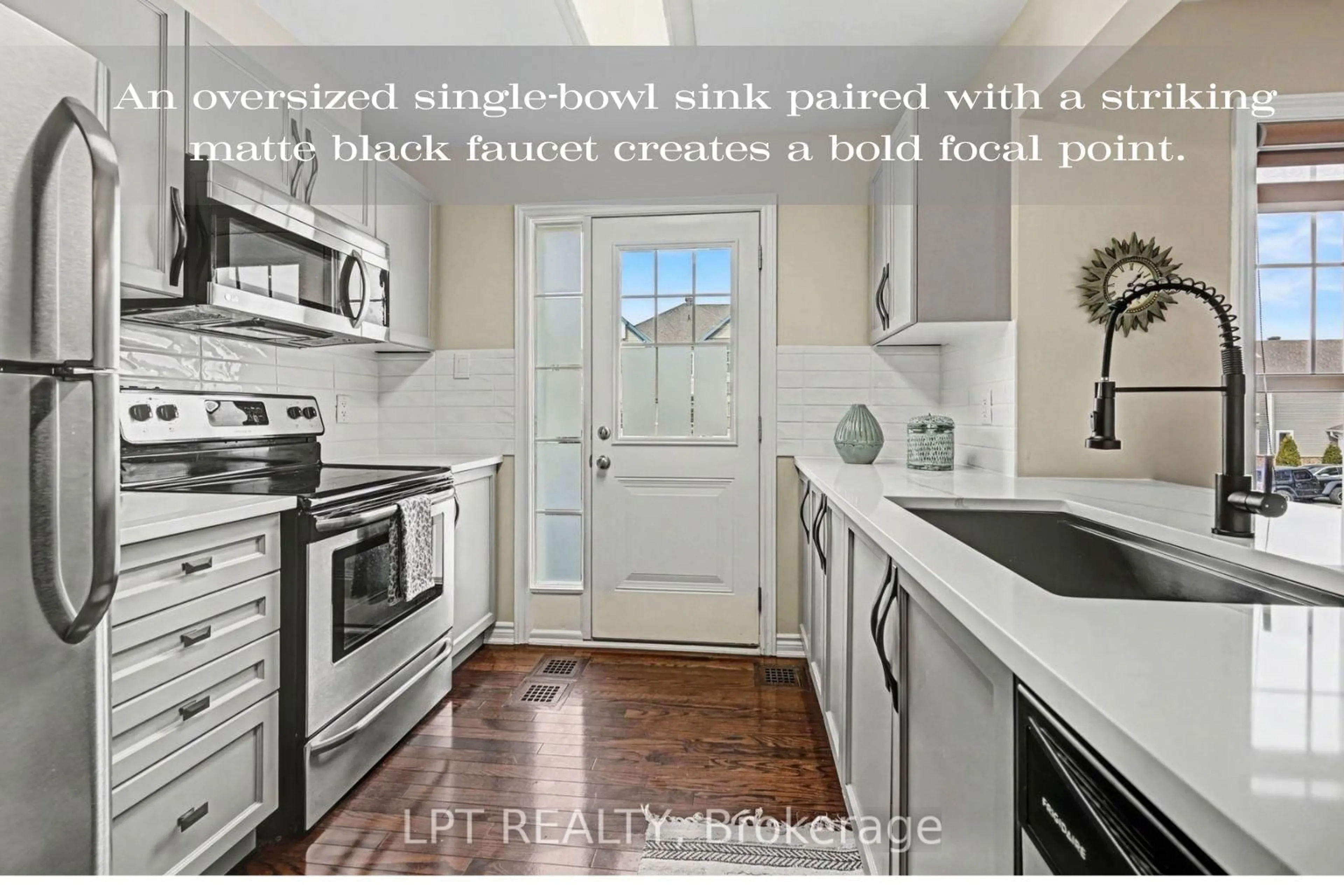 Unknown for 607 Meadowcreek Circ, Ottawa Ontario K2M 0J9