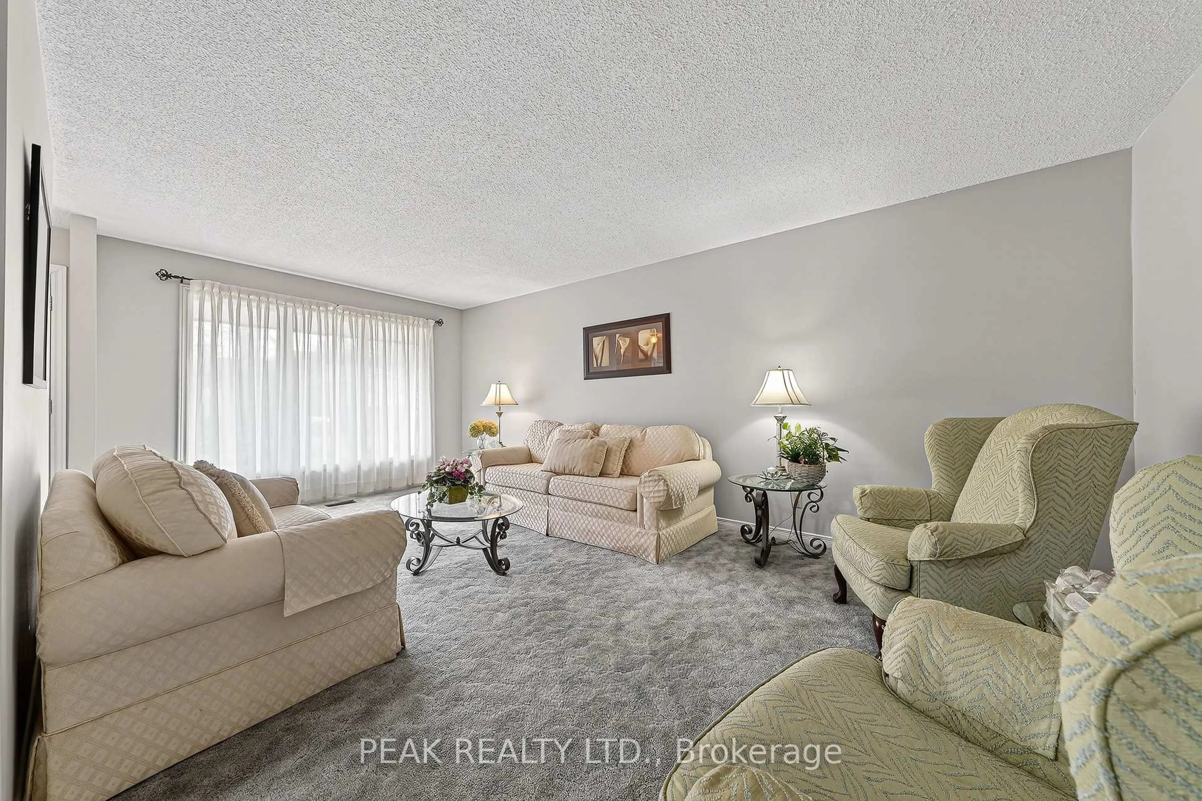 Living room with furniture, unknown for 229 Laurentian Dr, Kitchener Ontario N2E 2G5