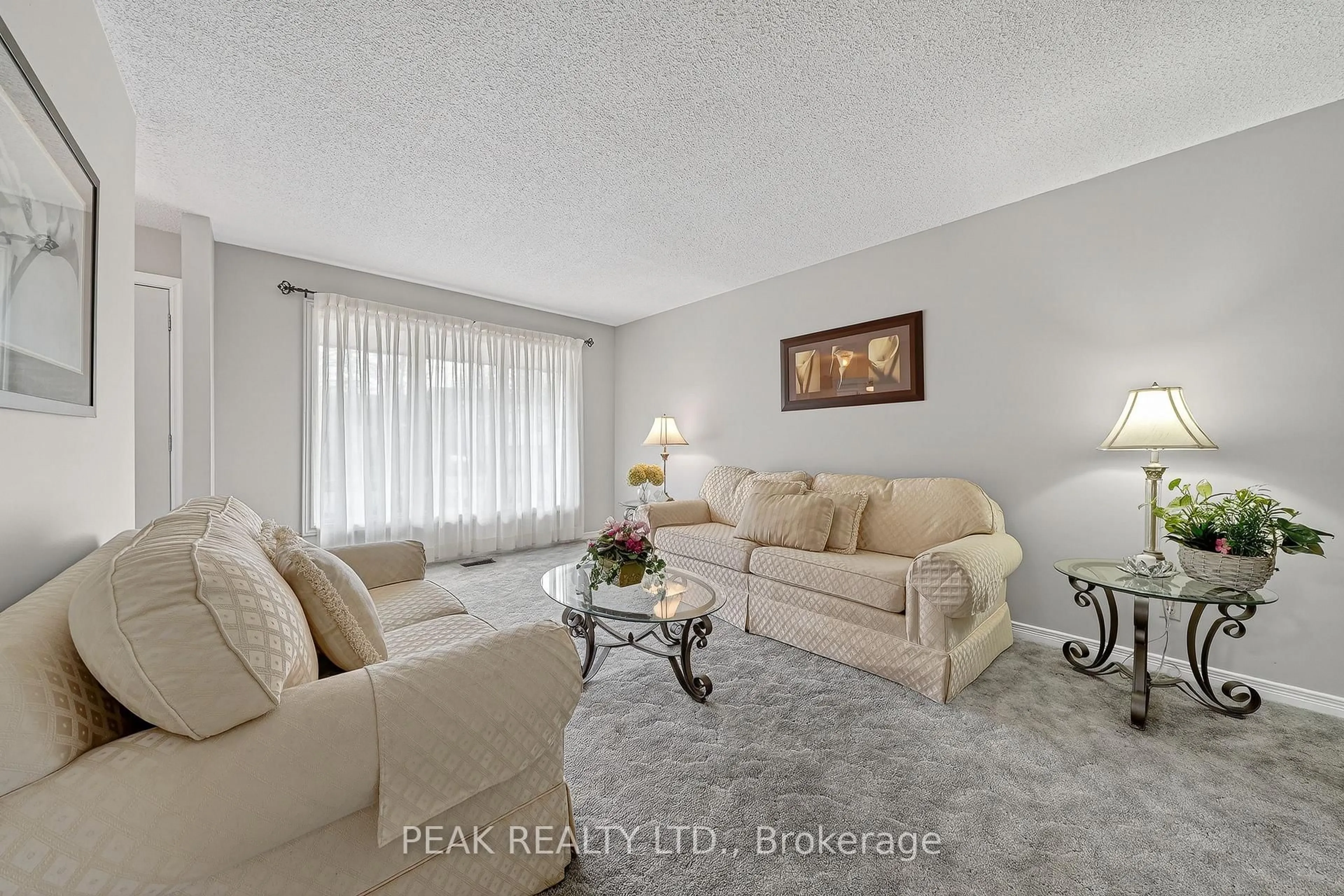 Living room with furniture, unknown for 229 Laurentian Dr, Kitchener Ontario N2E 2G5