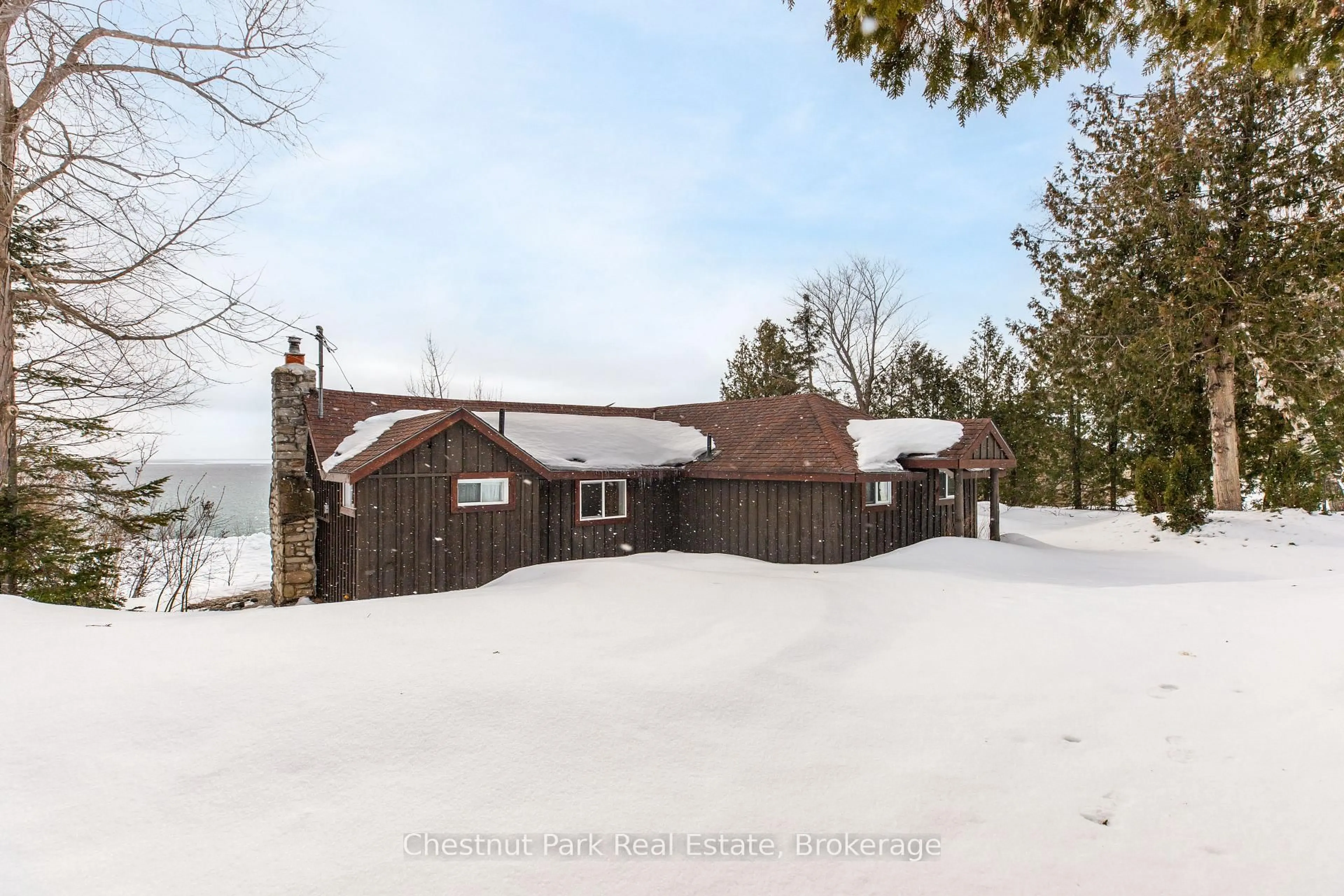A pic from outside/outdoor area/front of a property/back of a property/a pic from drone, unknown for 1132 Dyers Bay Rd, Northern Bruce Peninsula Ontario N0H 1Z0