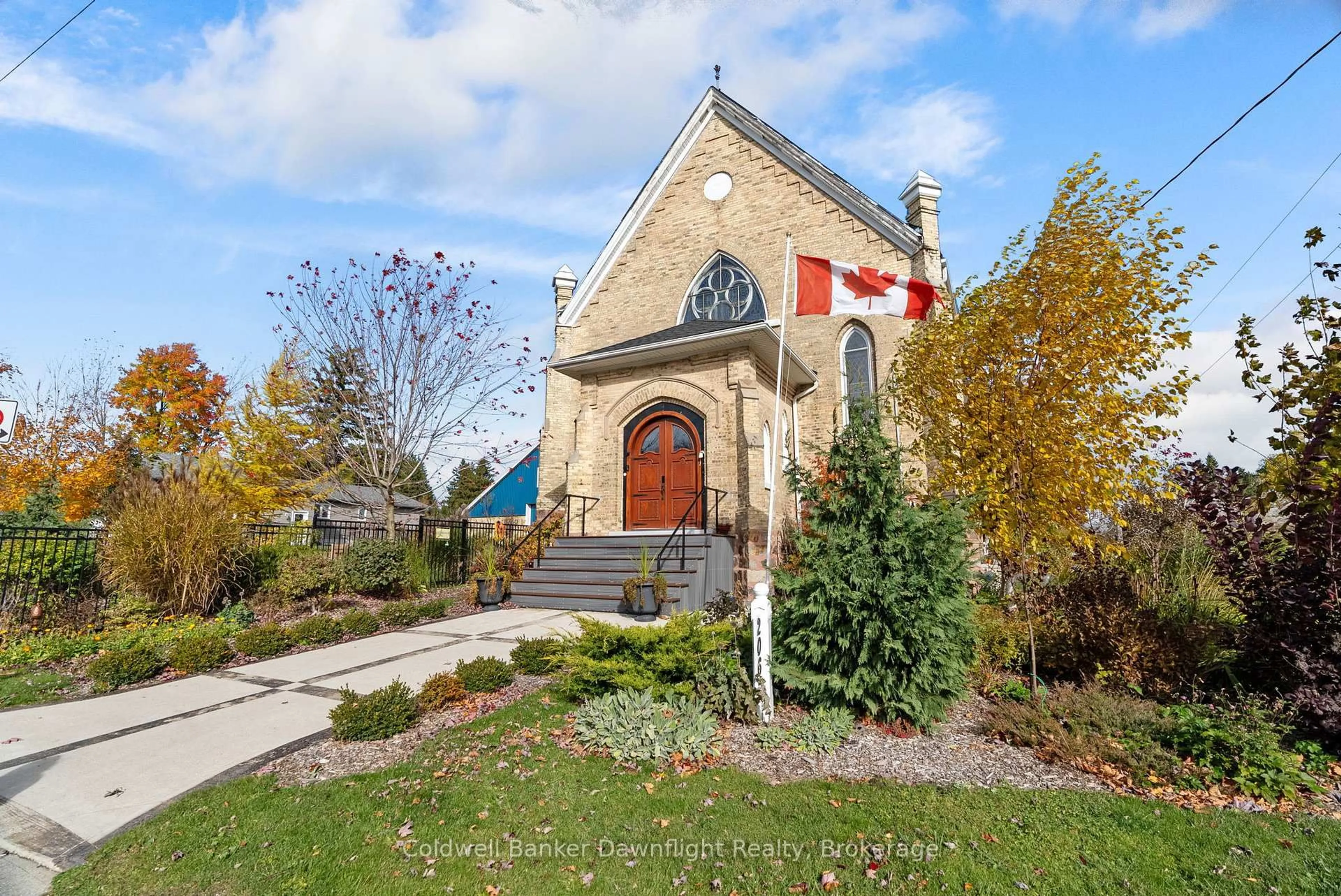 Home with brick exterior material, street for 206 Bruce Road 86 Rd, Huron-Kinloss Ontario N0G 2W0