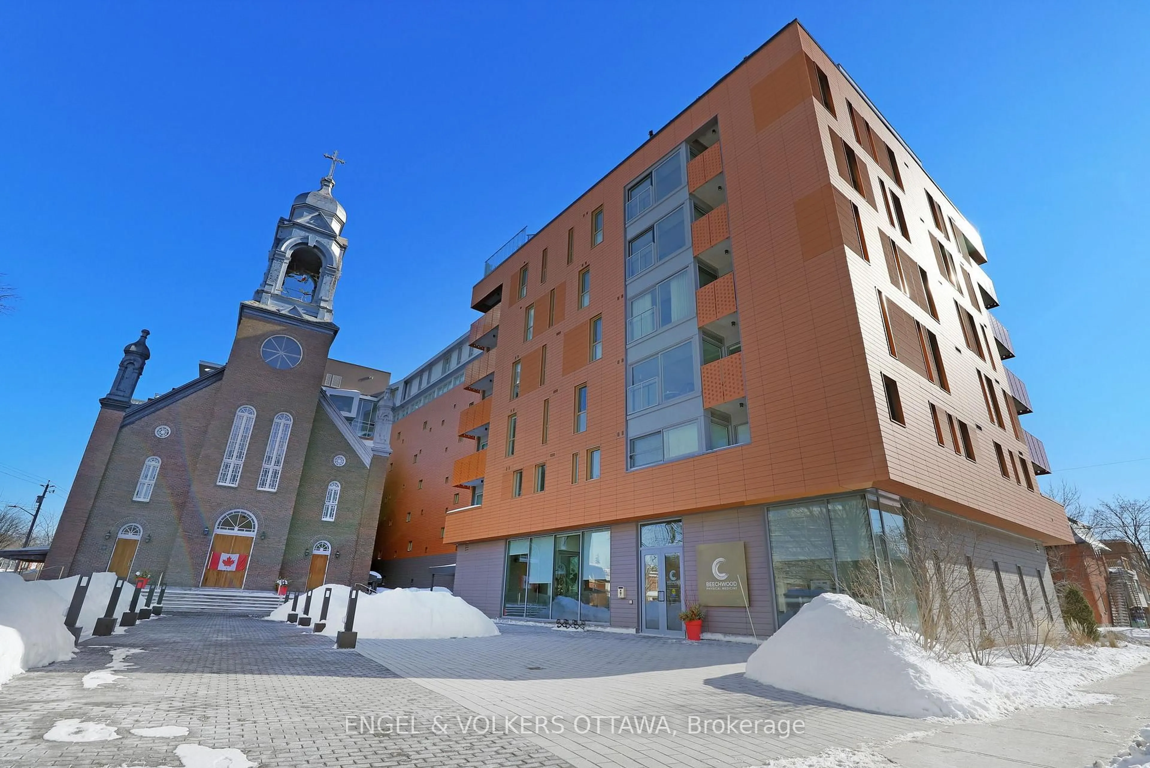 Unknown for 135 Barrette St #308, Ottawa Ontario K1L 7Z9