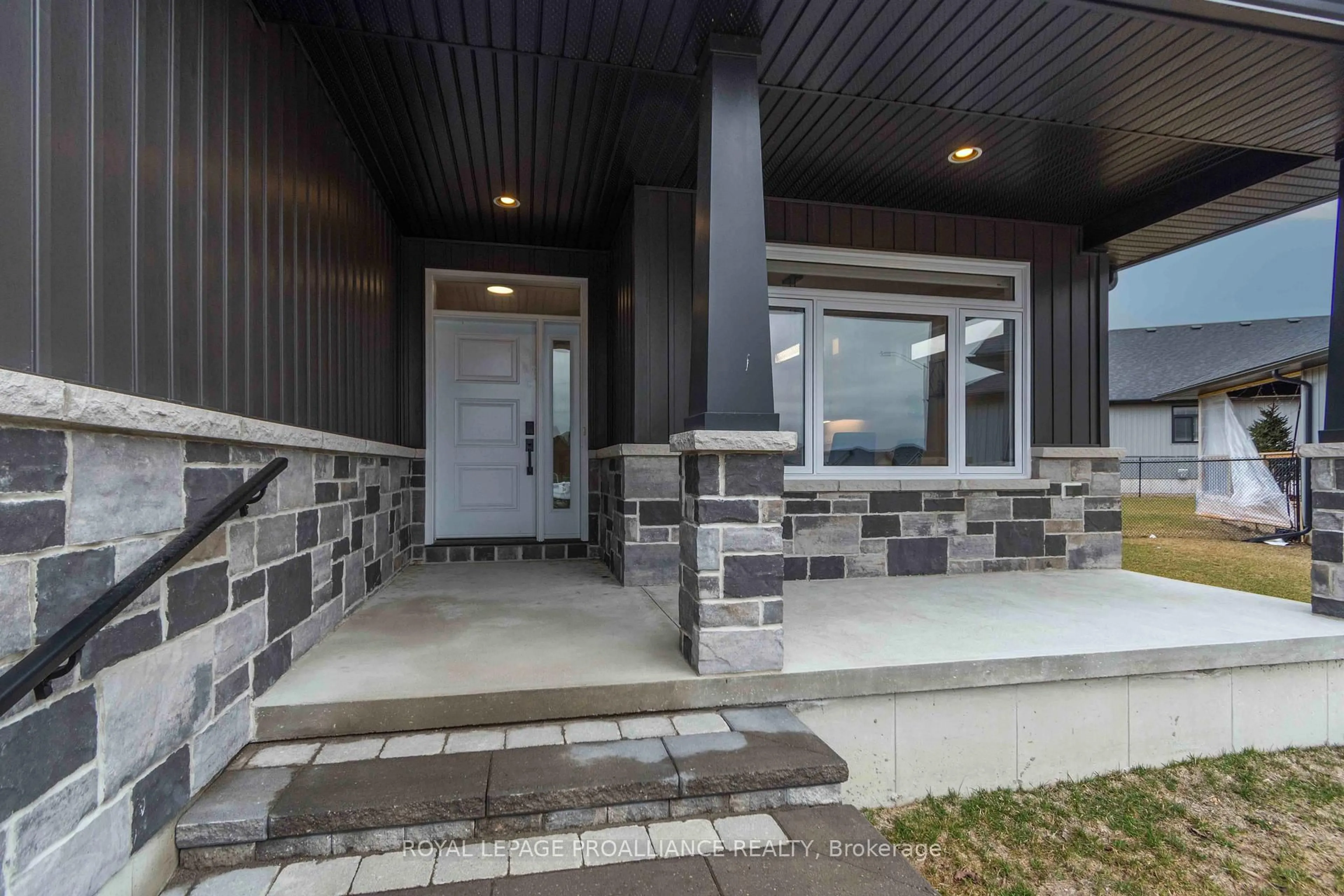 Unknown for 5 Schmidt Way, Quinte West Ontario K8V 0L5