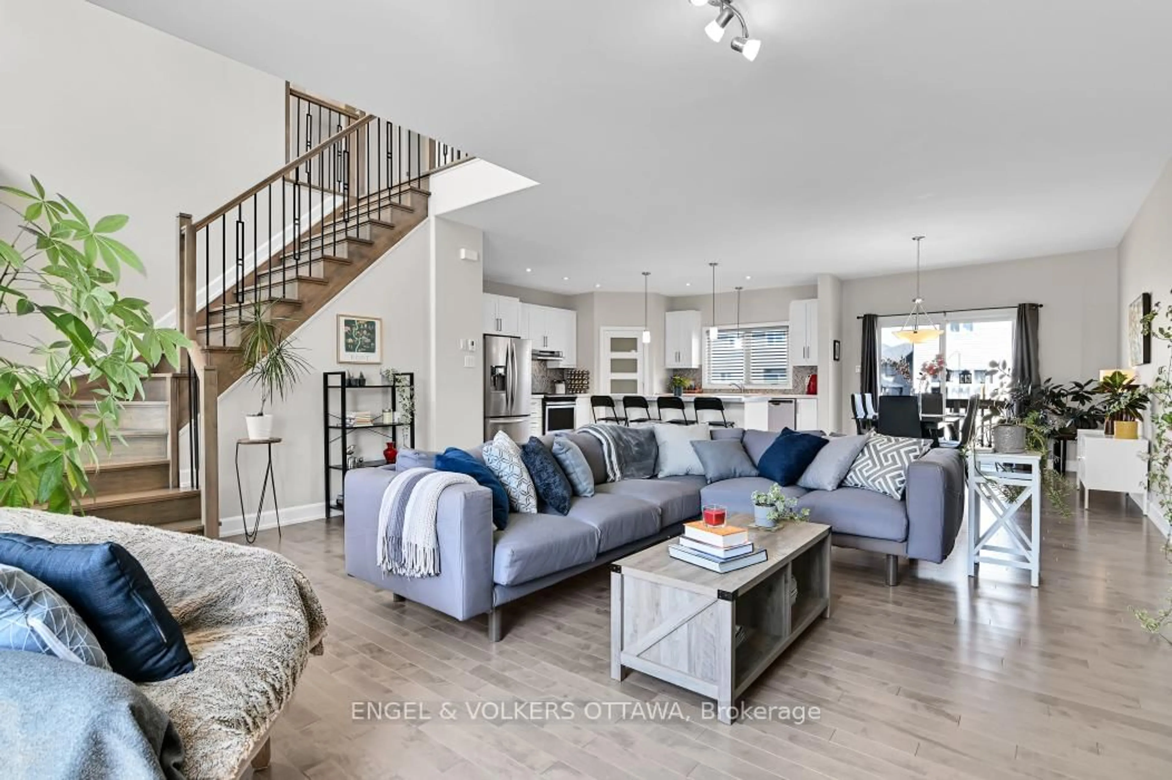 Open concept kitchen, unknown for 313 St Tropez St, Russell Ontario K0A 1W0