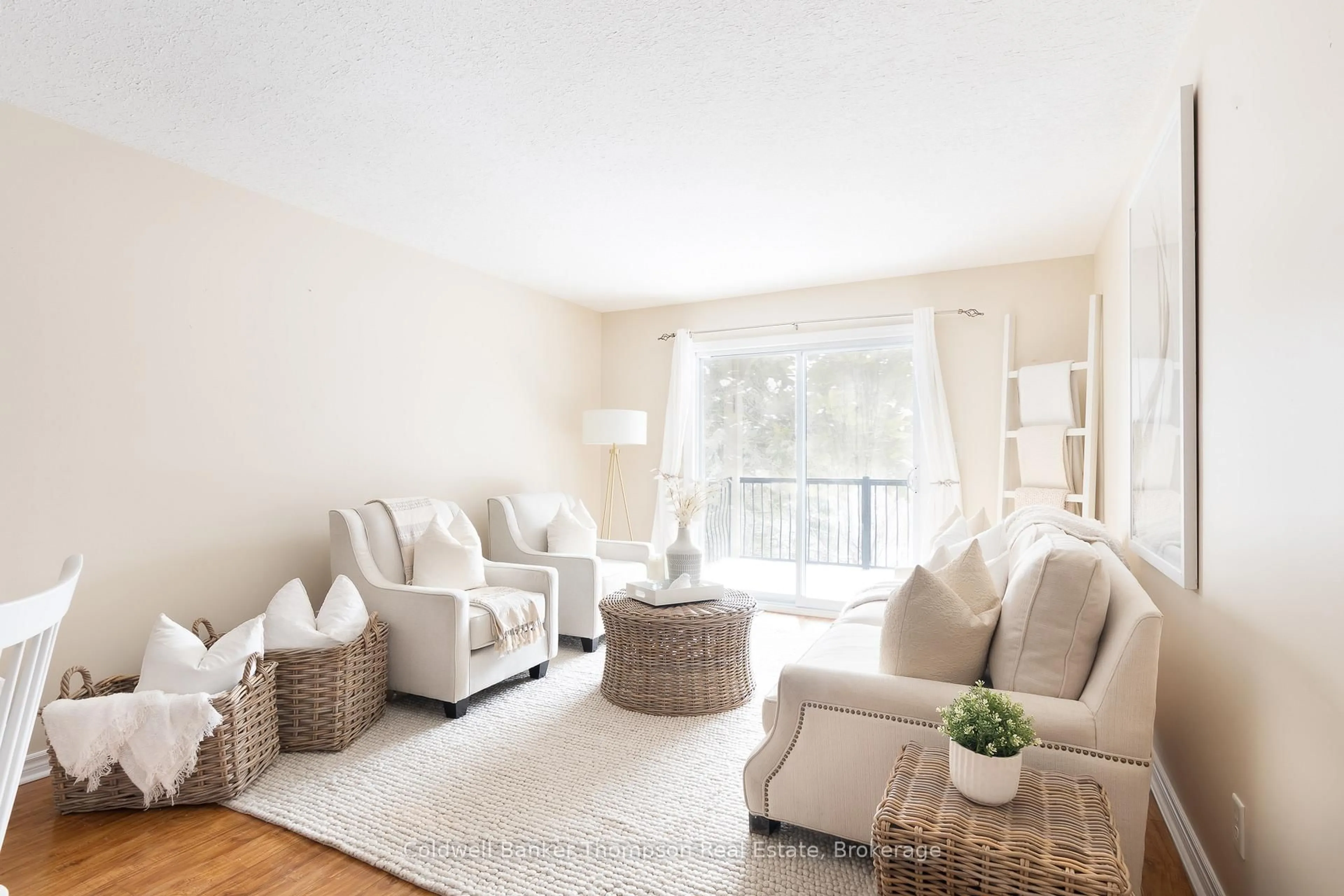 Living room with furniture, unknown for 4 Legacy Lane #203, Huntsville Ontario P1H 2R2