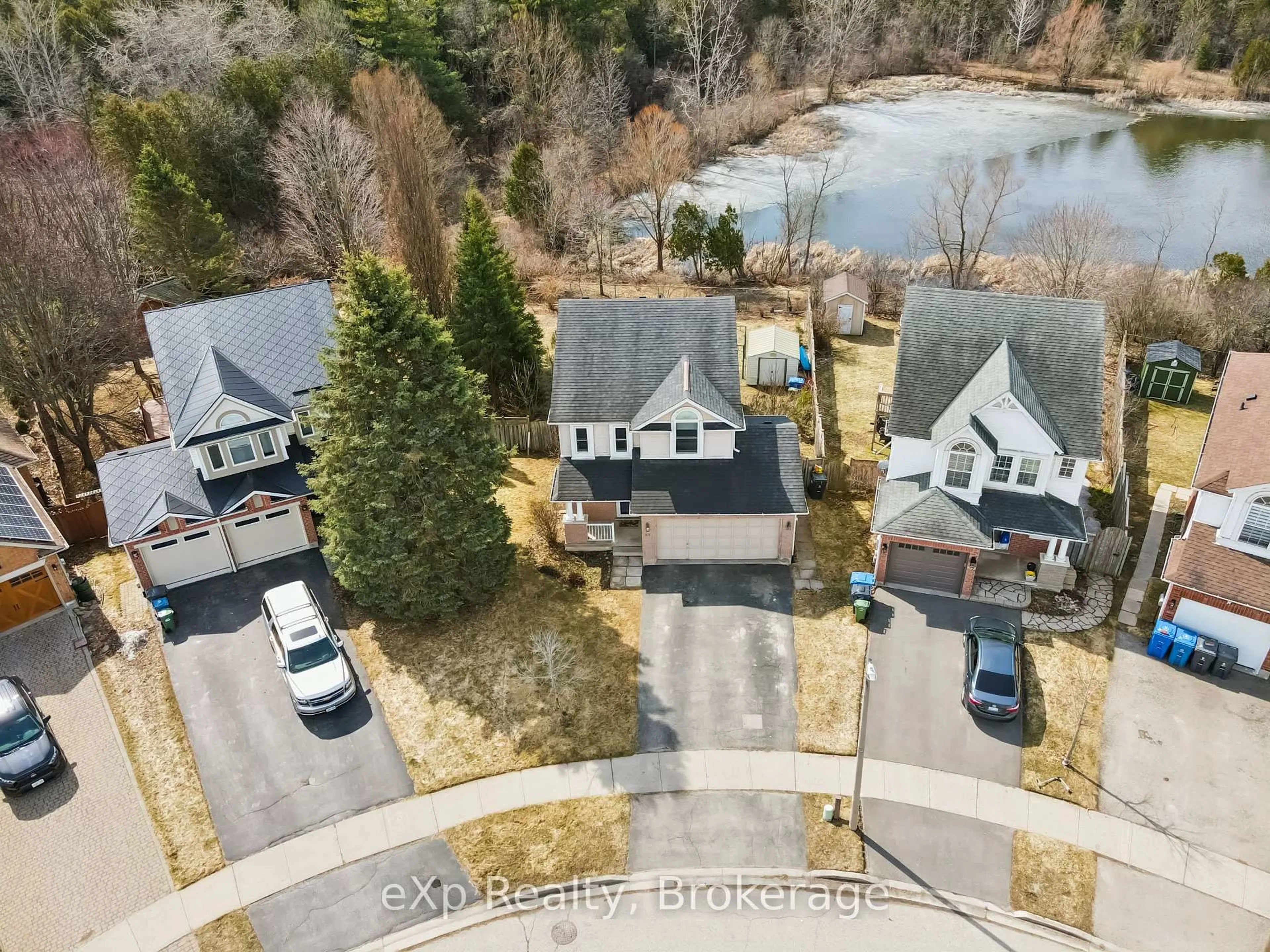 A pic from outside/outdoor area/front of a property/back of a property/a pic from drone, water/lake/river/ocean view for 59 Southcreek Tr, Guelph Ontario N1G 4Y9
