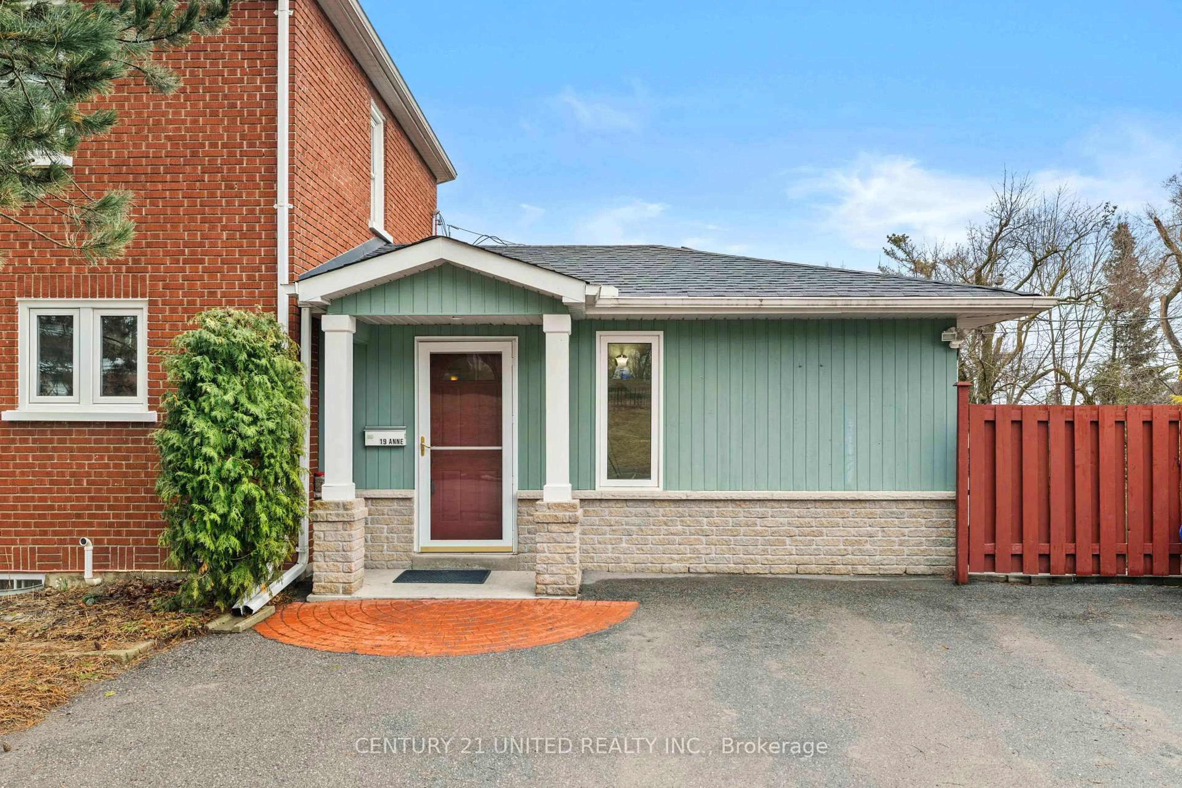 Home with brick exterior material, street for 19 Anne St, Peterborough Ontario K9J 4S3