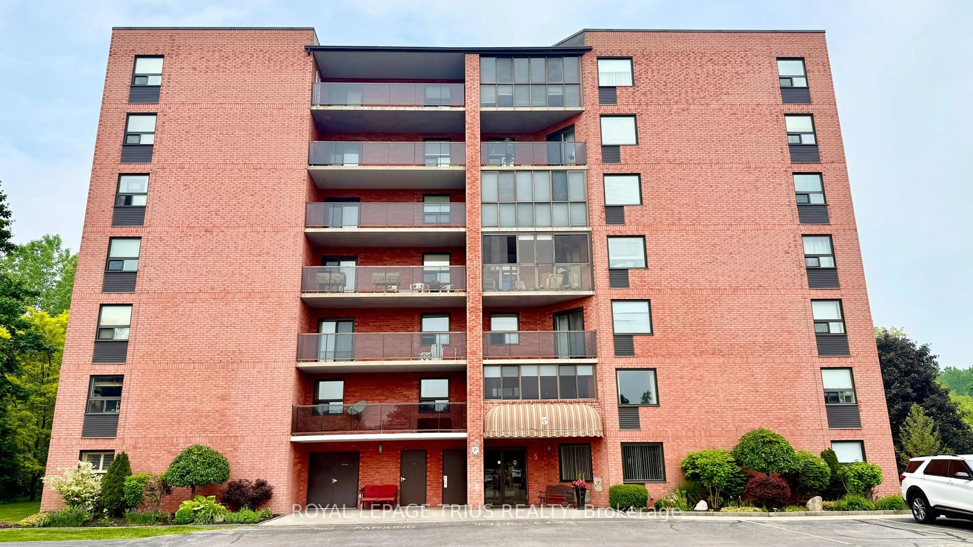 Unknown for 5 MILL POND Crt #604, Norfolk Ontario N3Y 5J6