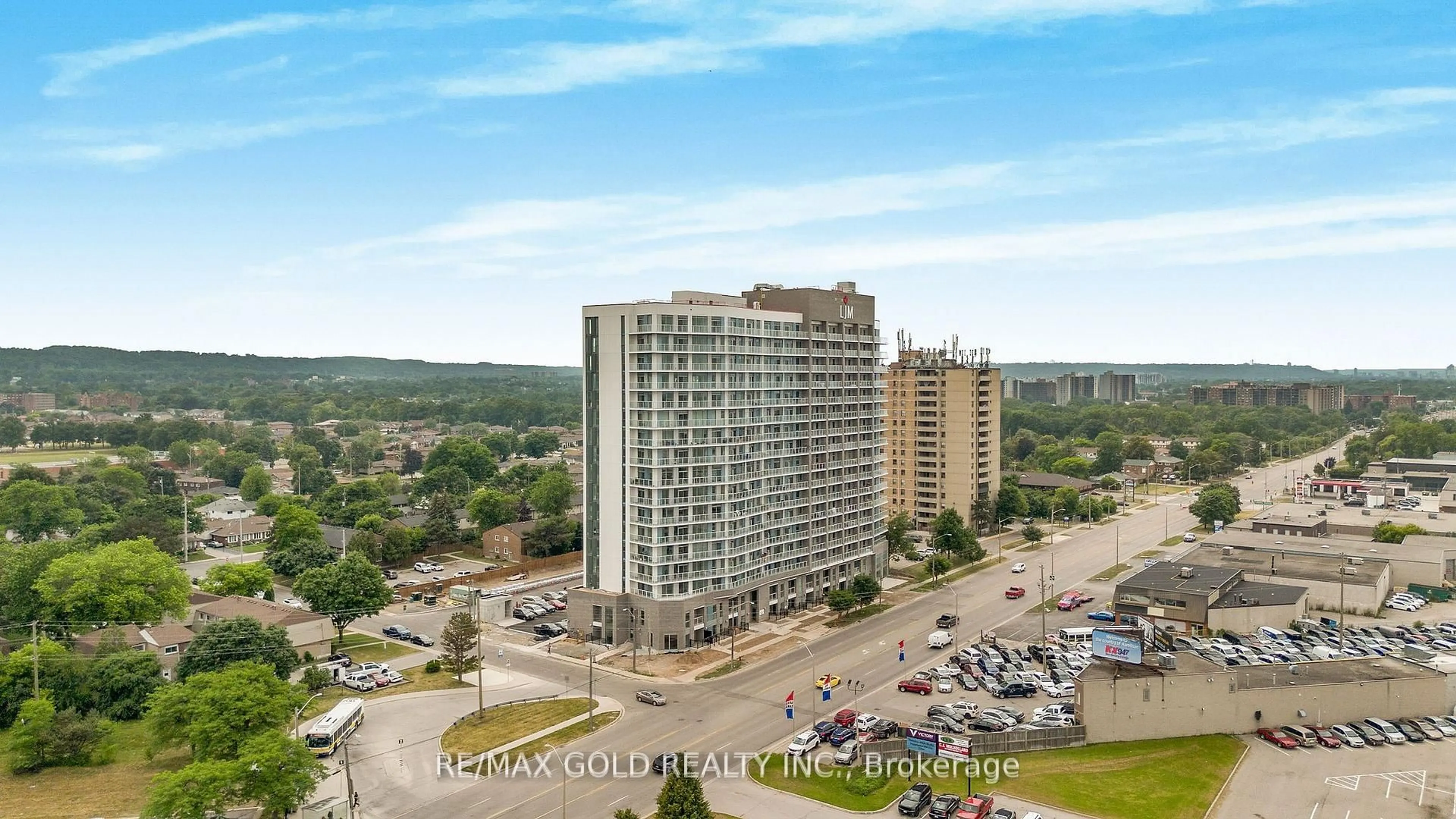 A pic from outside/outdoor area/front of a property/back of a property/a pic from drone, city buildings view from balcony for 2782 Barton St #803, Hamilton Ontario L8E 0L3