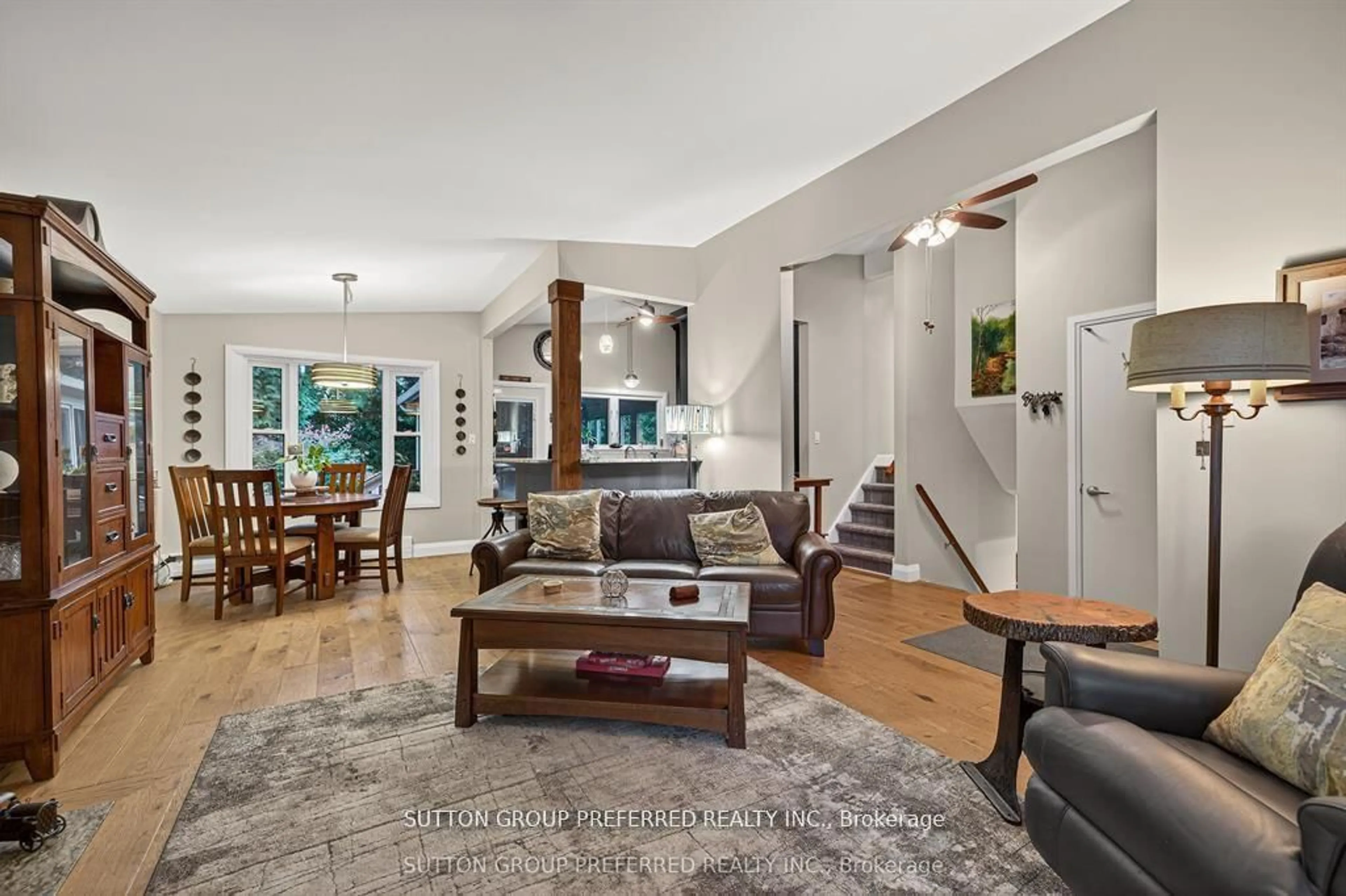 Living room with furniture, unknown for 453 High St, London South Ontario N6C 4L6