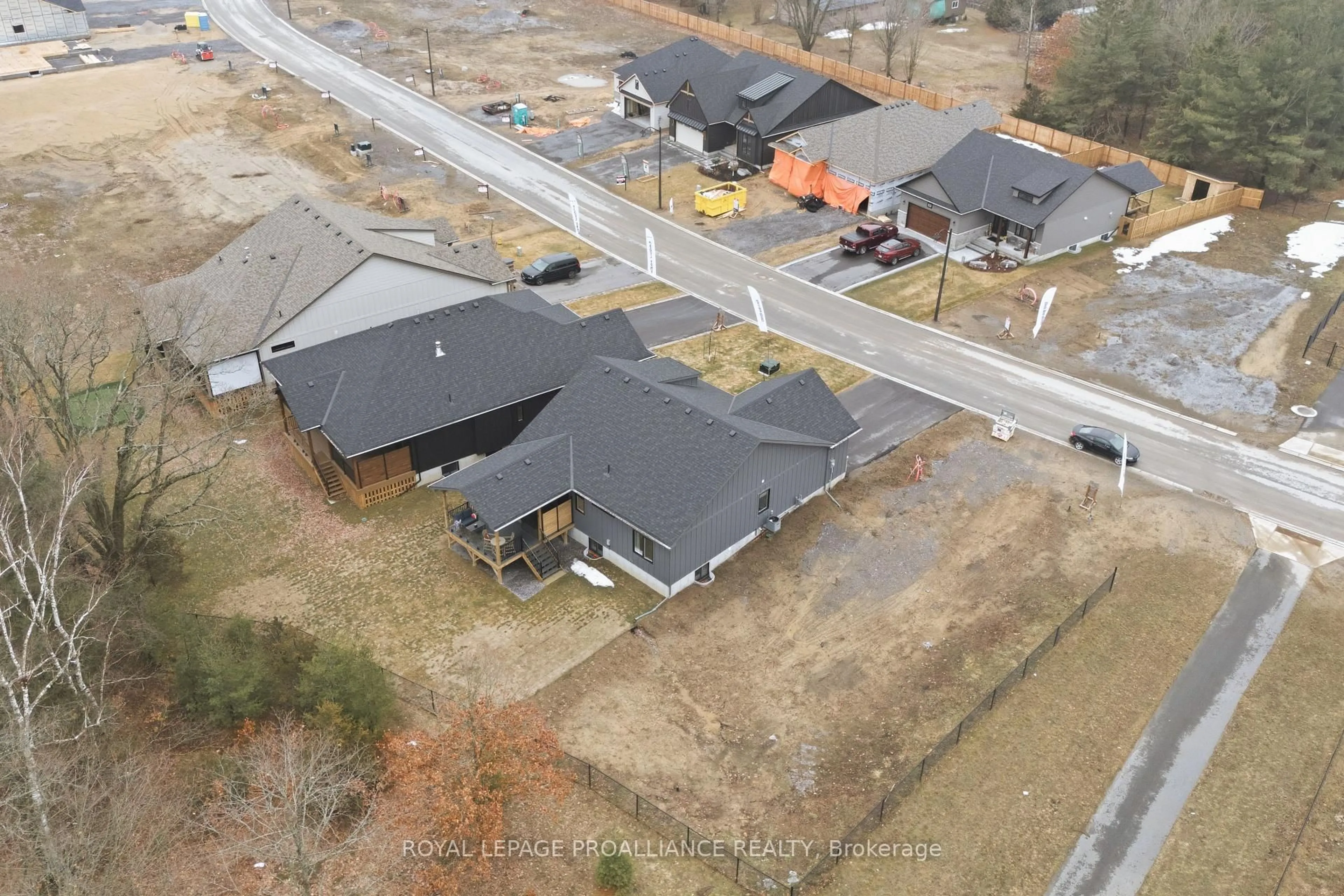 A pic from outside/outdoor area/front of a property/back of a property/a pic from drone, street for 48 Deerview Dr, Quinte West Ontario K8V 0L8