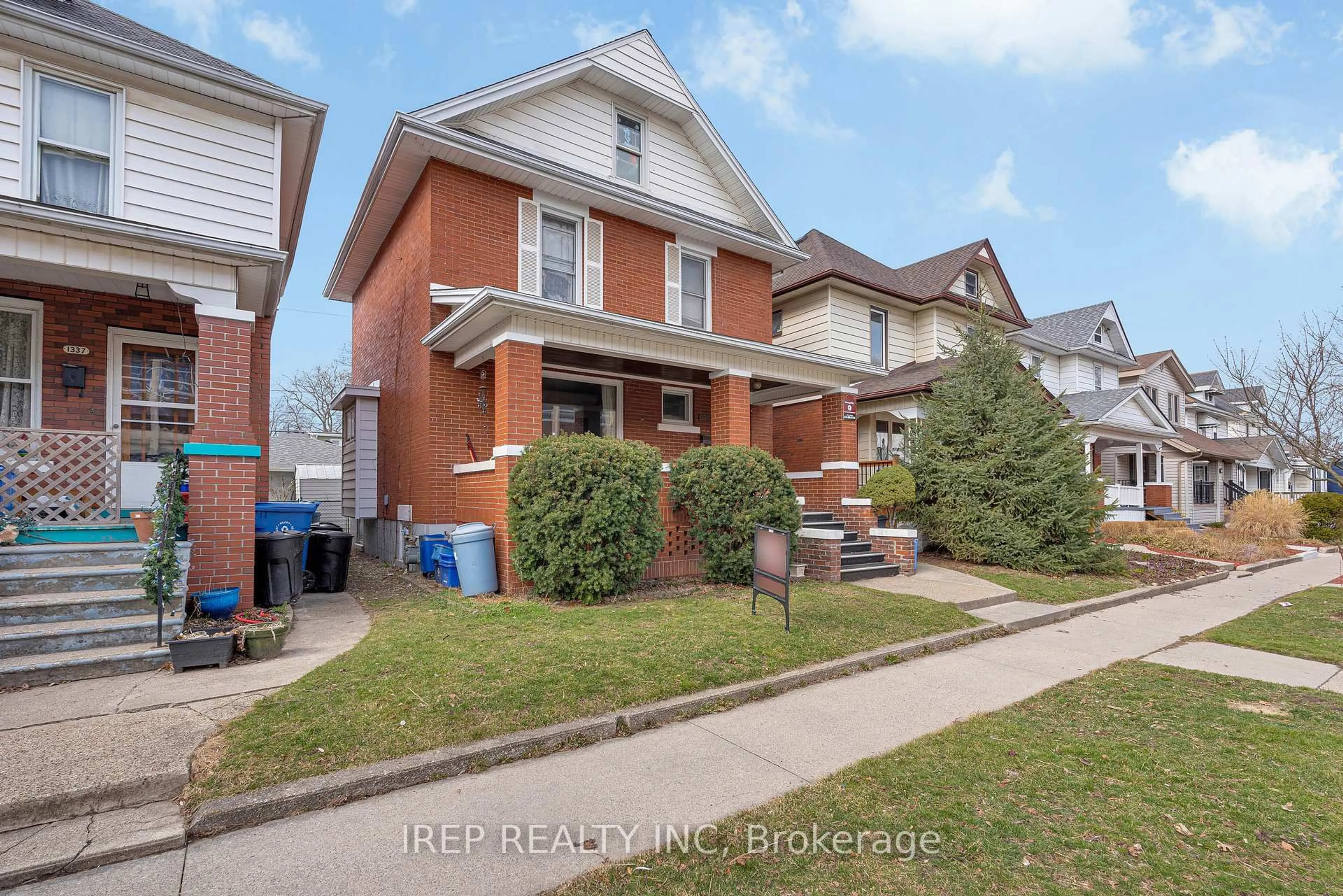 Home with brick exterior material, street for 1333 Windermere Rd, Windsor Ontario N8Y 3G1