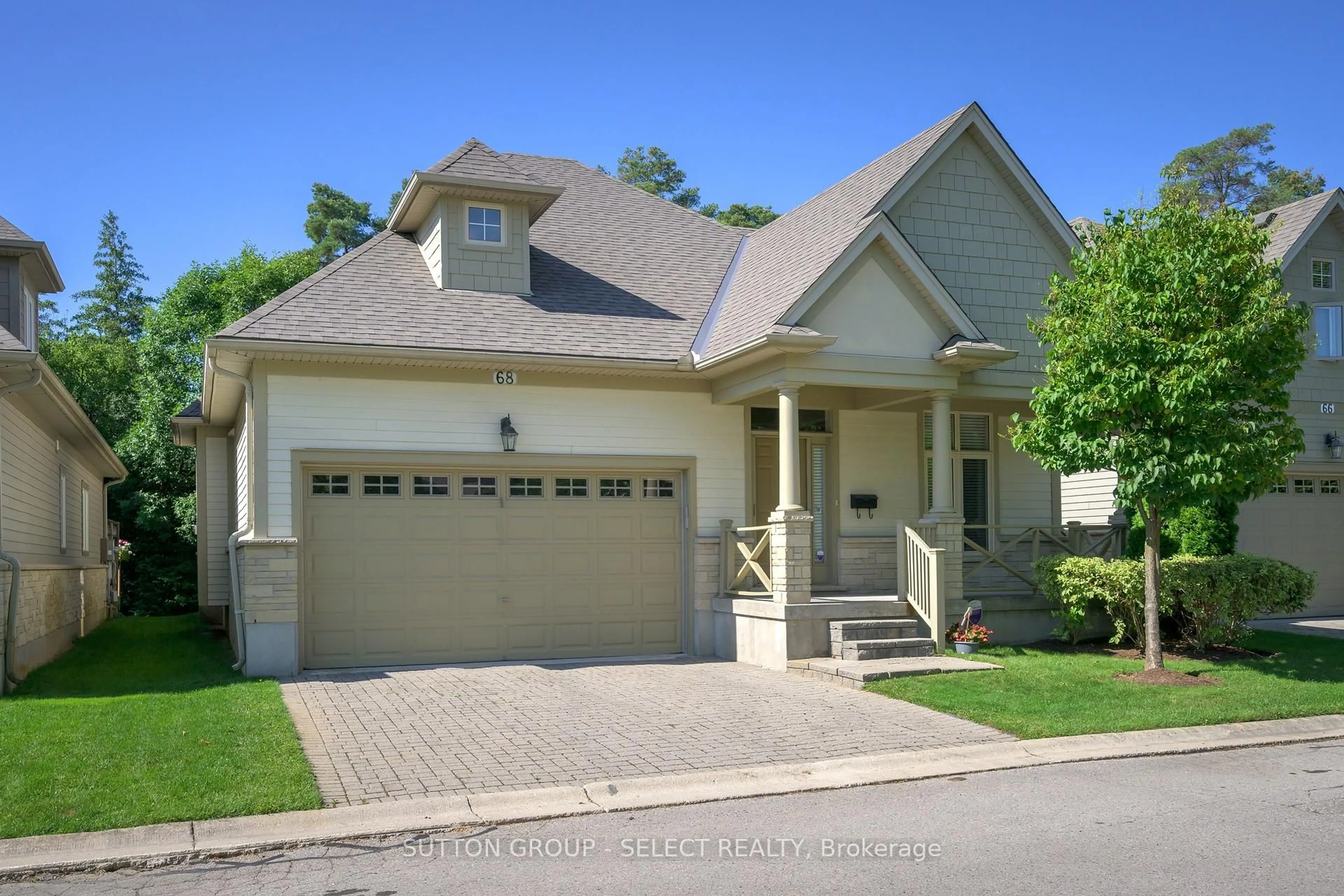 Home with brick exterior material, street for 124 North Centre Rd #68, London North Ontario N5X 4R3