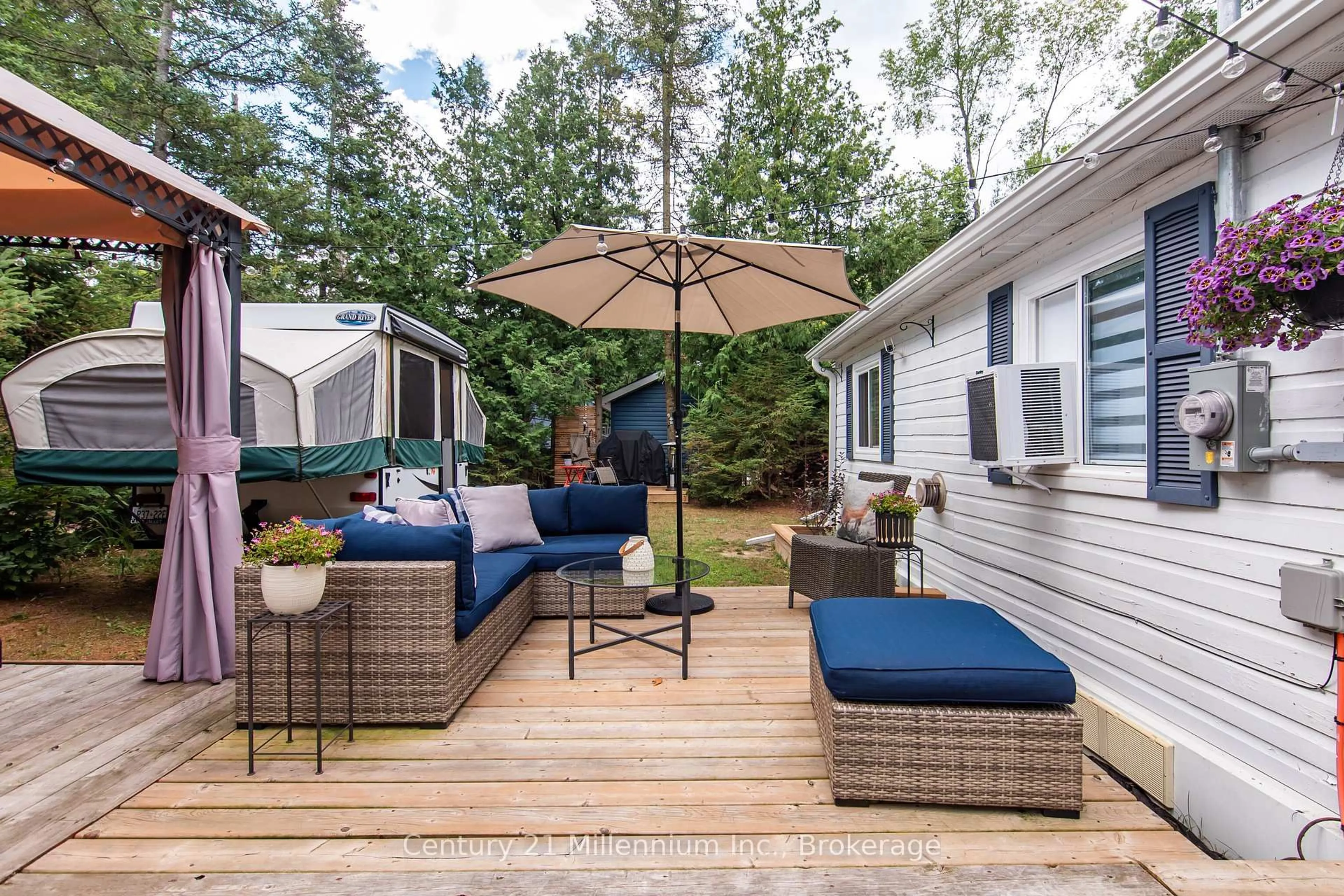 Patio, unknown for 2 Hamilton Pl, South Bruce Peninsula Ontario N0H 2G0