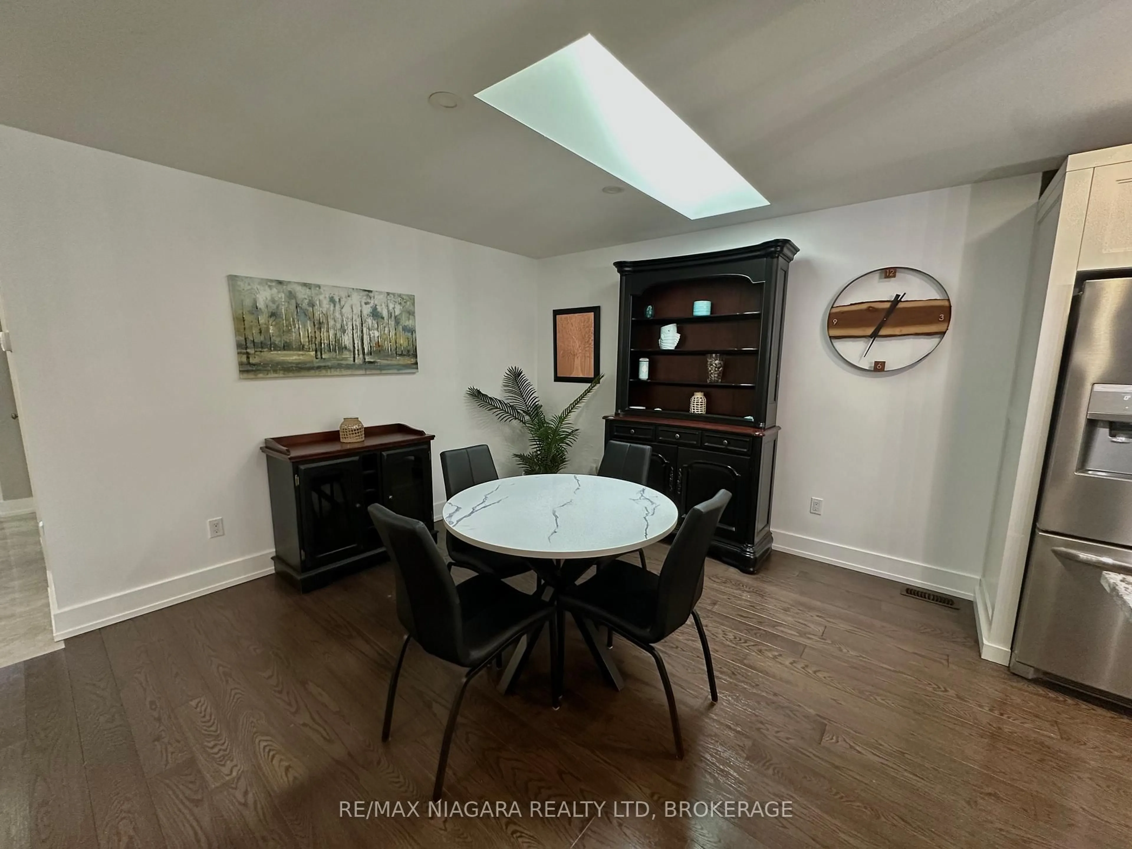 A pic of a room for 30 Renfield St, Port Colborne Ontario L3K 0A7