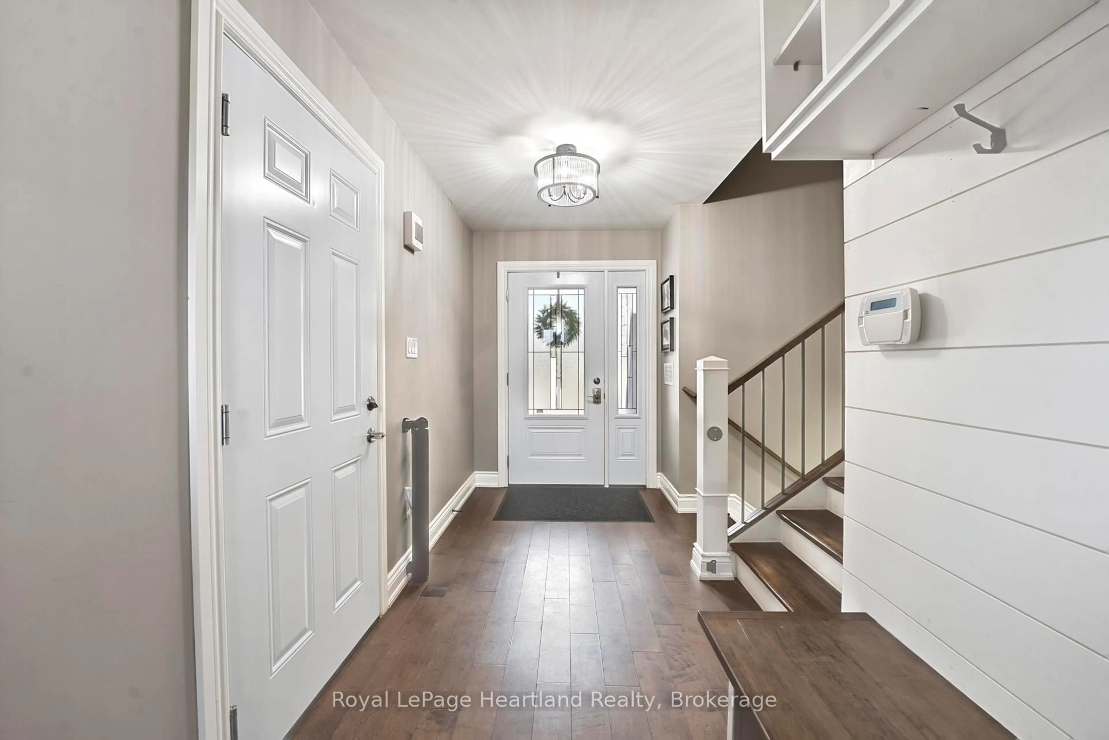 Indoor entryway for 20 Crawford St, North Huron Ontario N0G 2W0