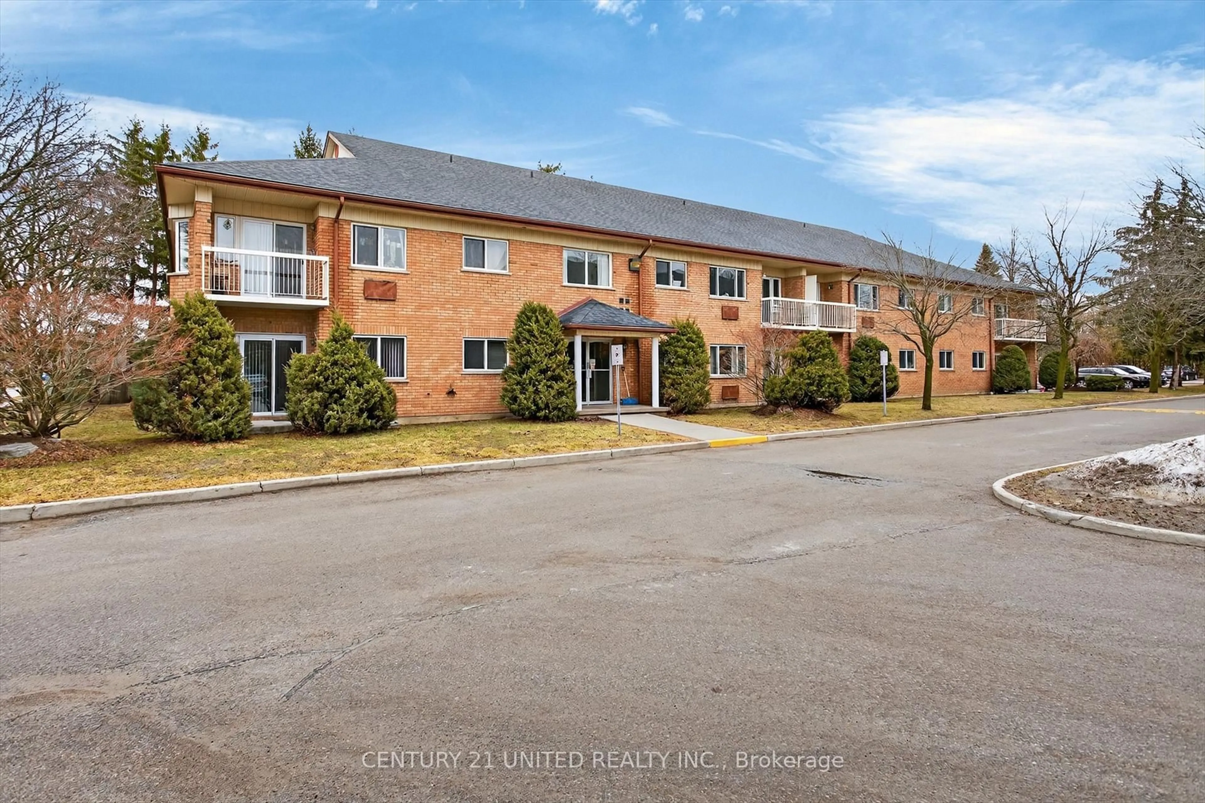 Unknown for 920 Ford St #206, Peterborough Ontario K9J 5V1