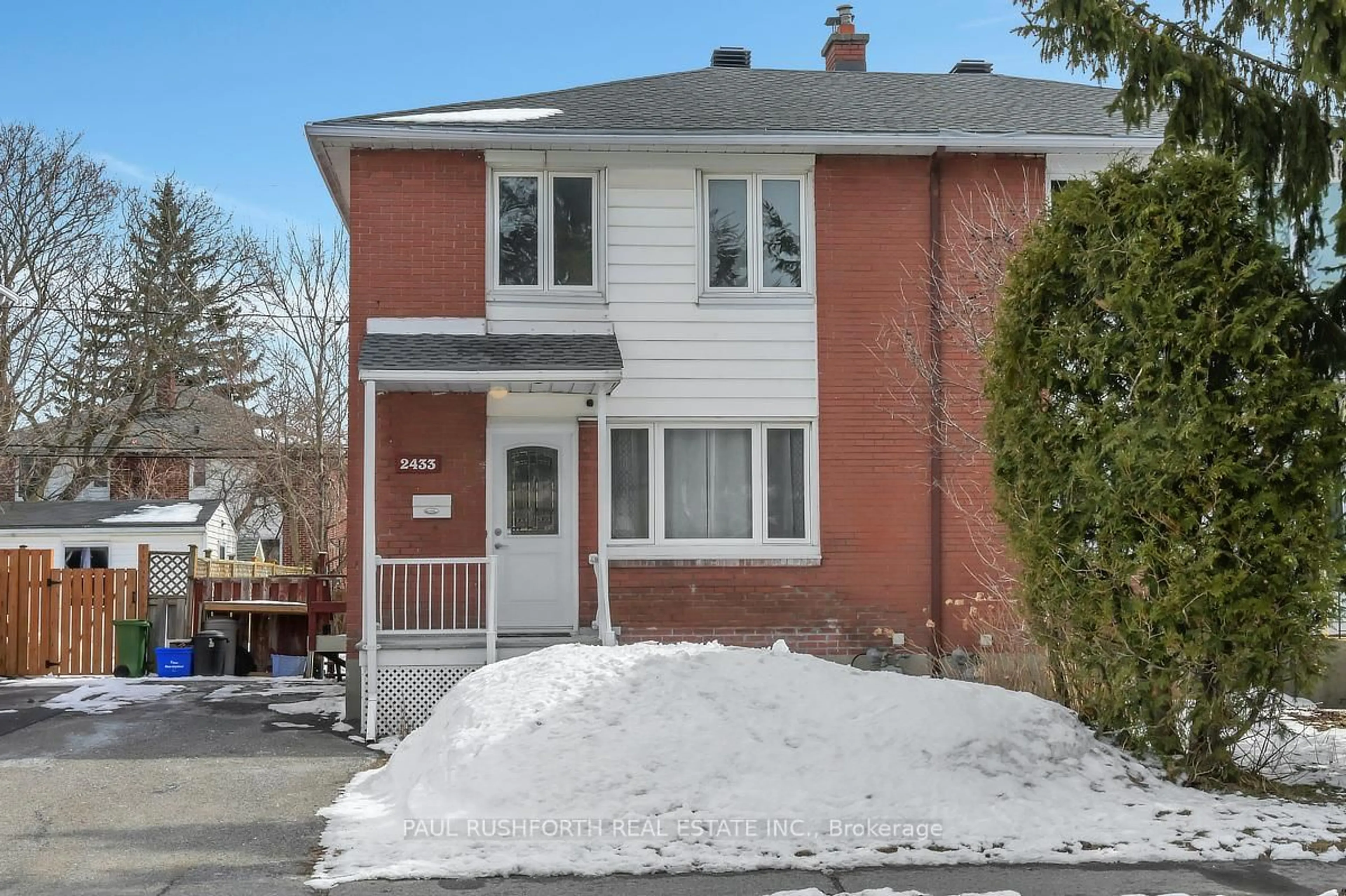 Unknown for 2433 Clementine Blvd, Ottawa Ontario K1V 8E1