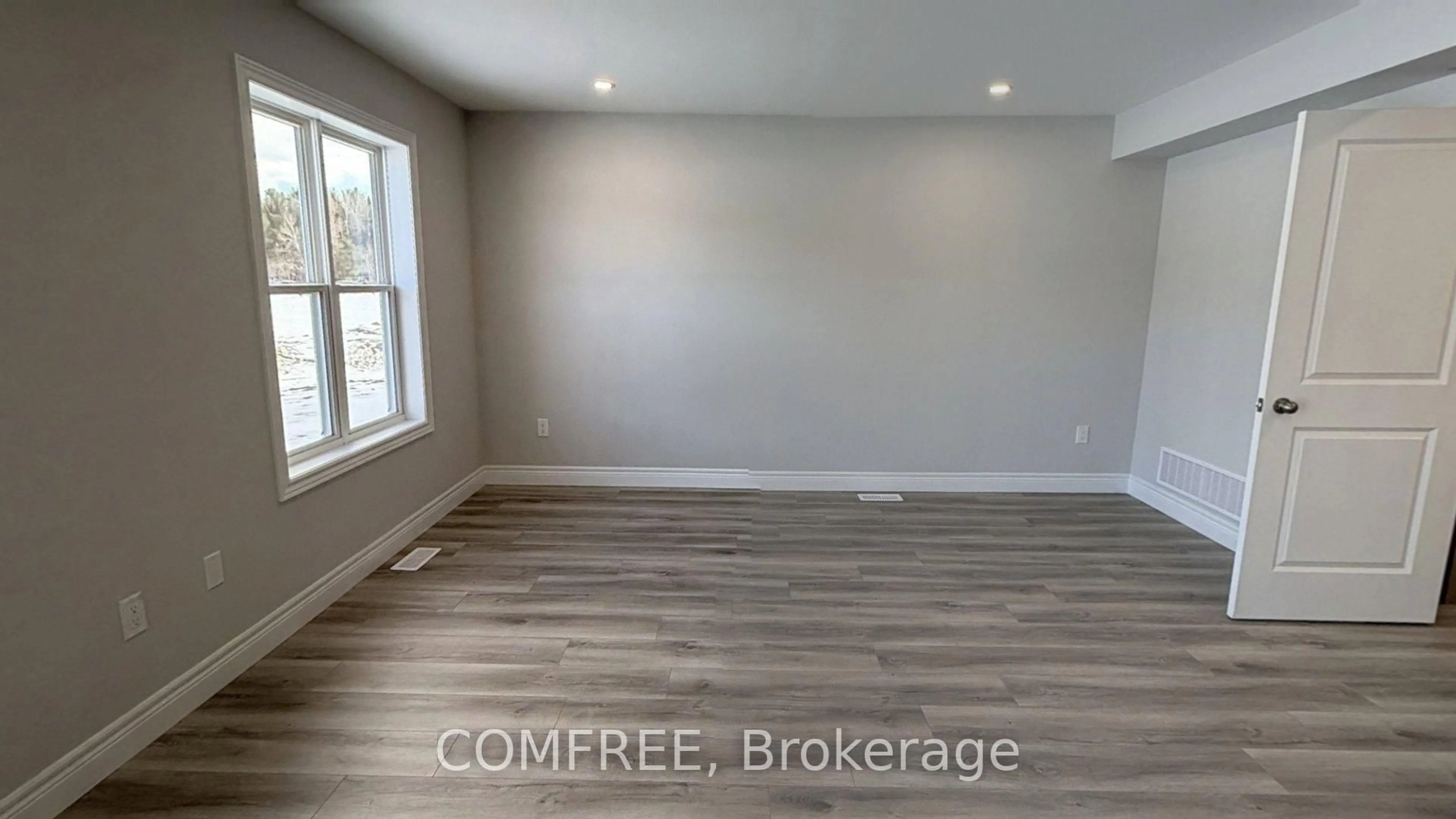 A pic of a room for 31 McConnell Cres, Bracebridge Ontario P1L 0N7