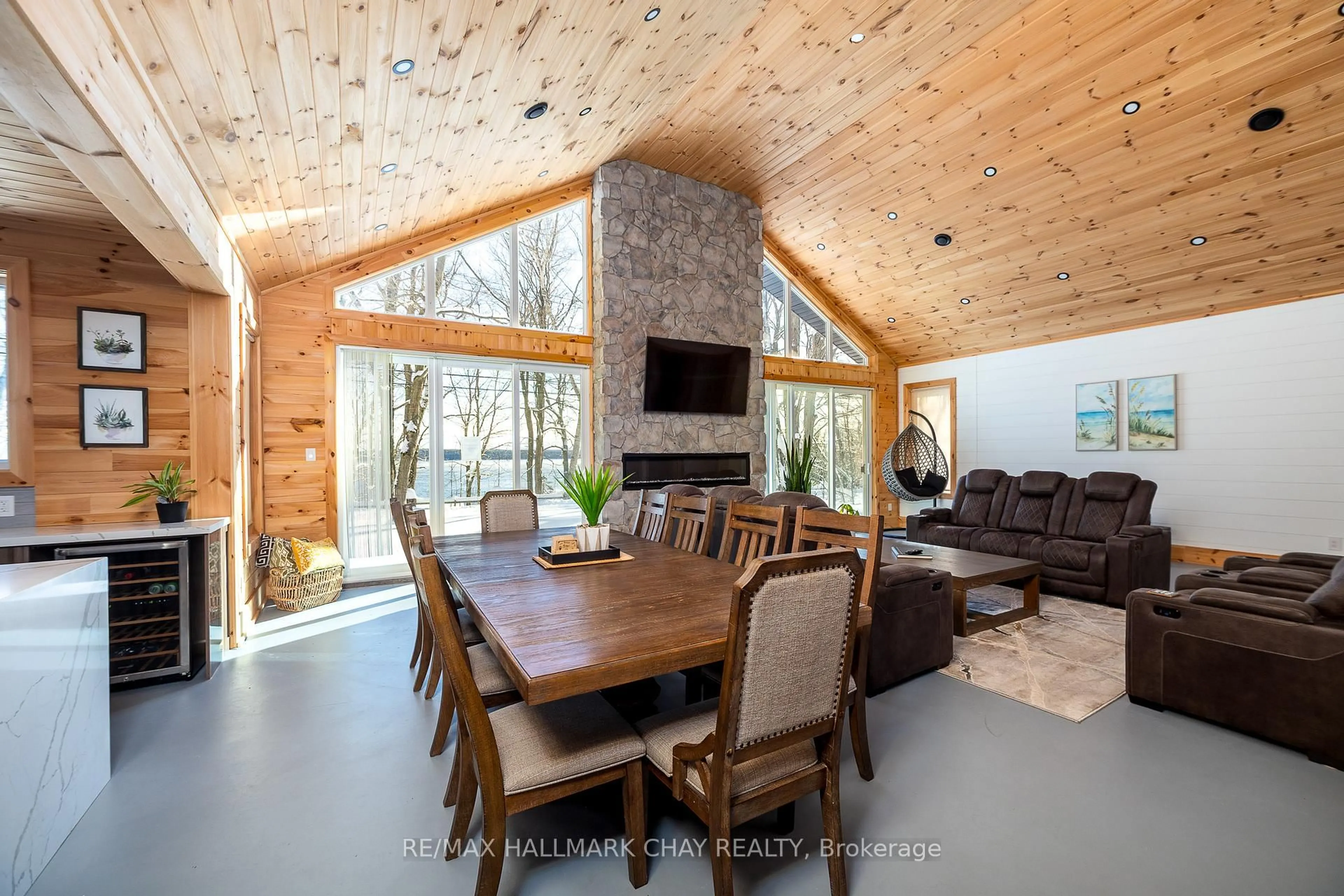 Dining room, unknown for 27 Whippoorwill Rd, Northern Bruce Peninsula Ontario N0H 1W0