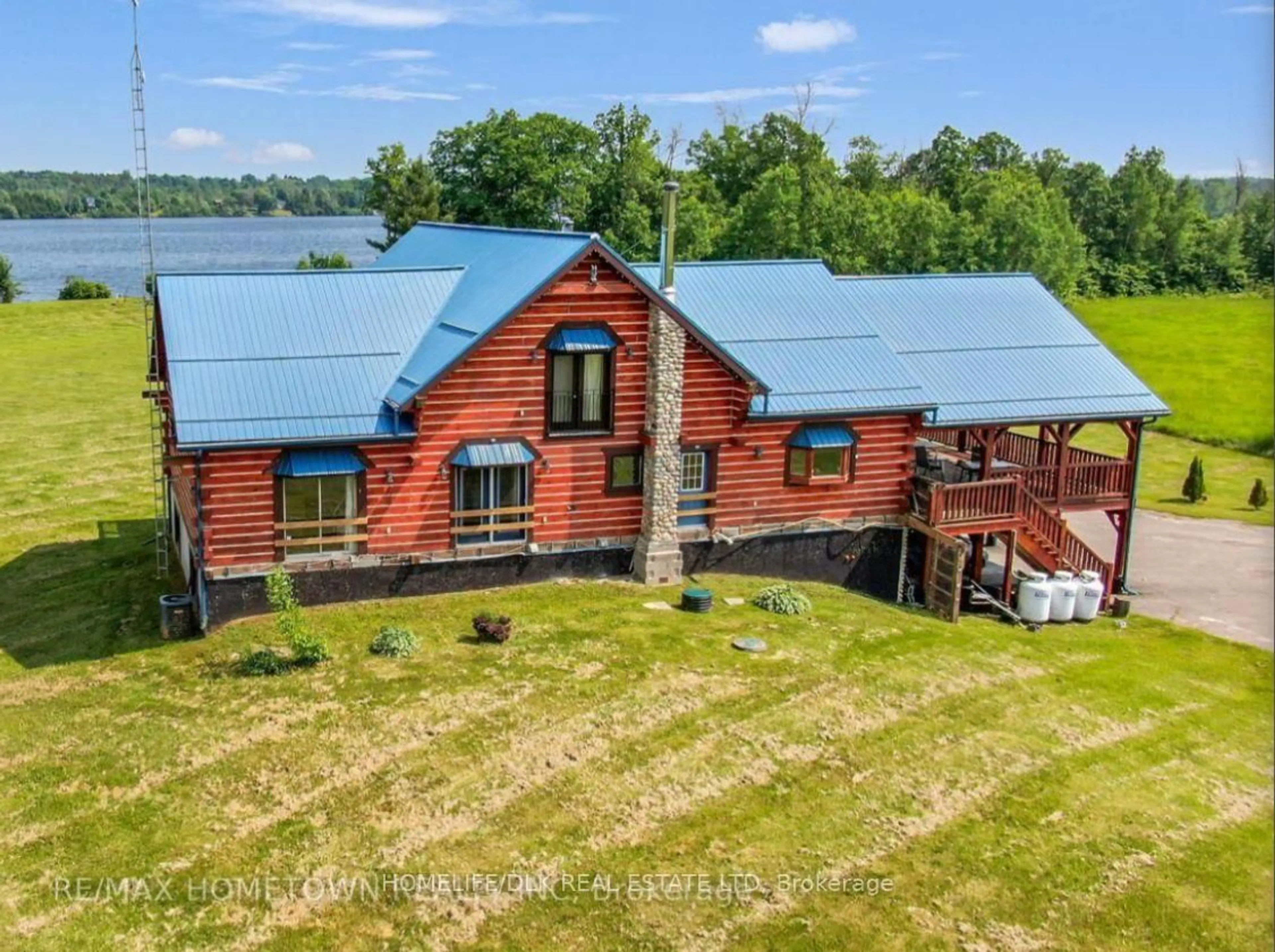 A pic from outside/outdoor area/front of a property/back of a property/a pic from drone, water/lake/river/ocean view for 333 County Road 5 Rd, Front of Yonge Ontario K0E 1R0