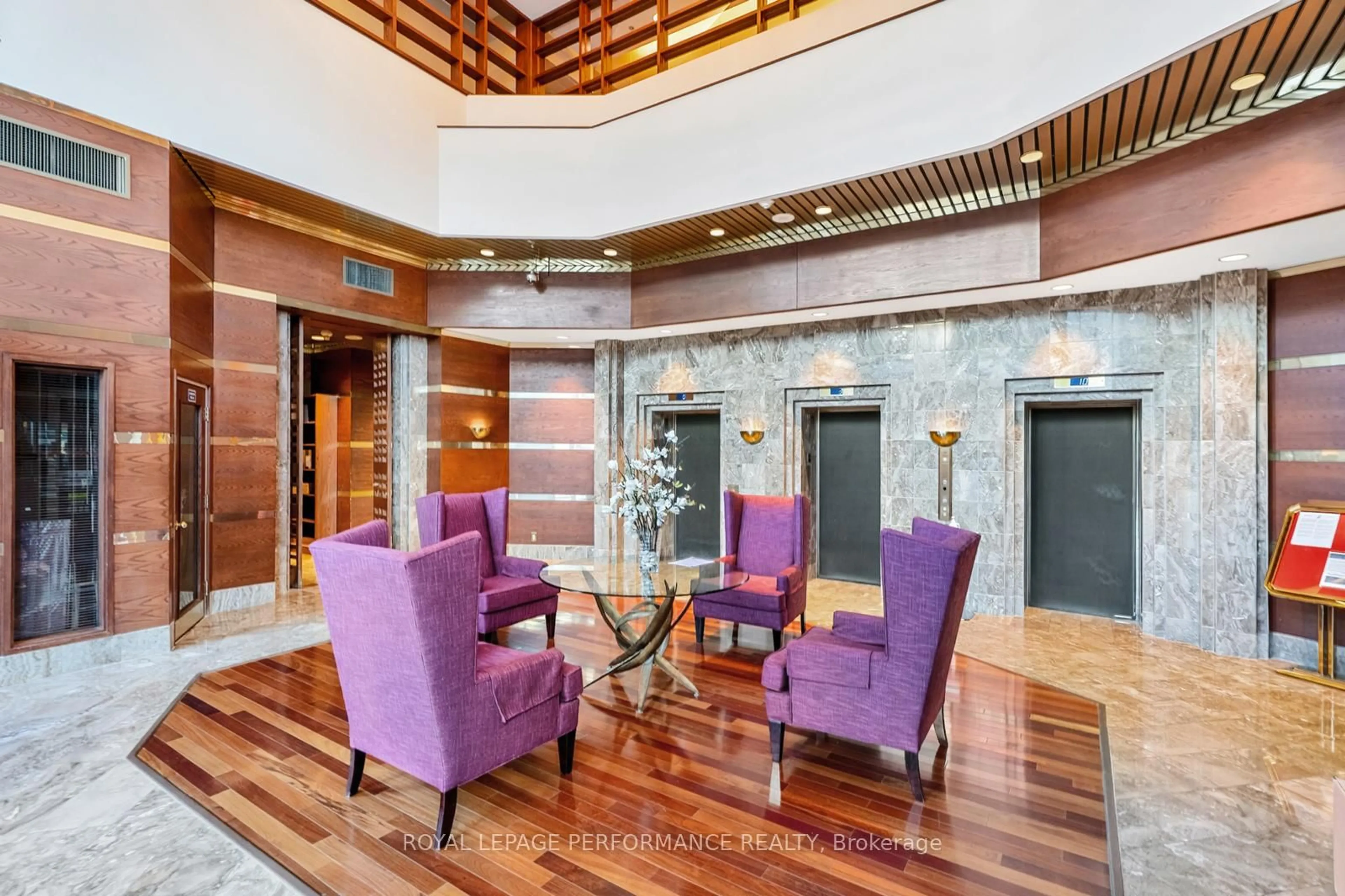 Lobby for 160 George St #1603, Ottawa Ontario K1N 9M2