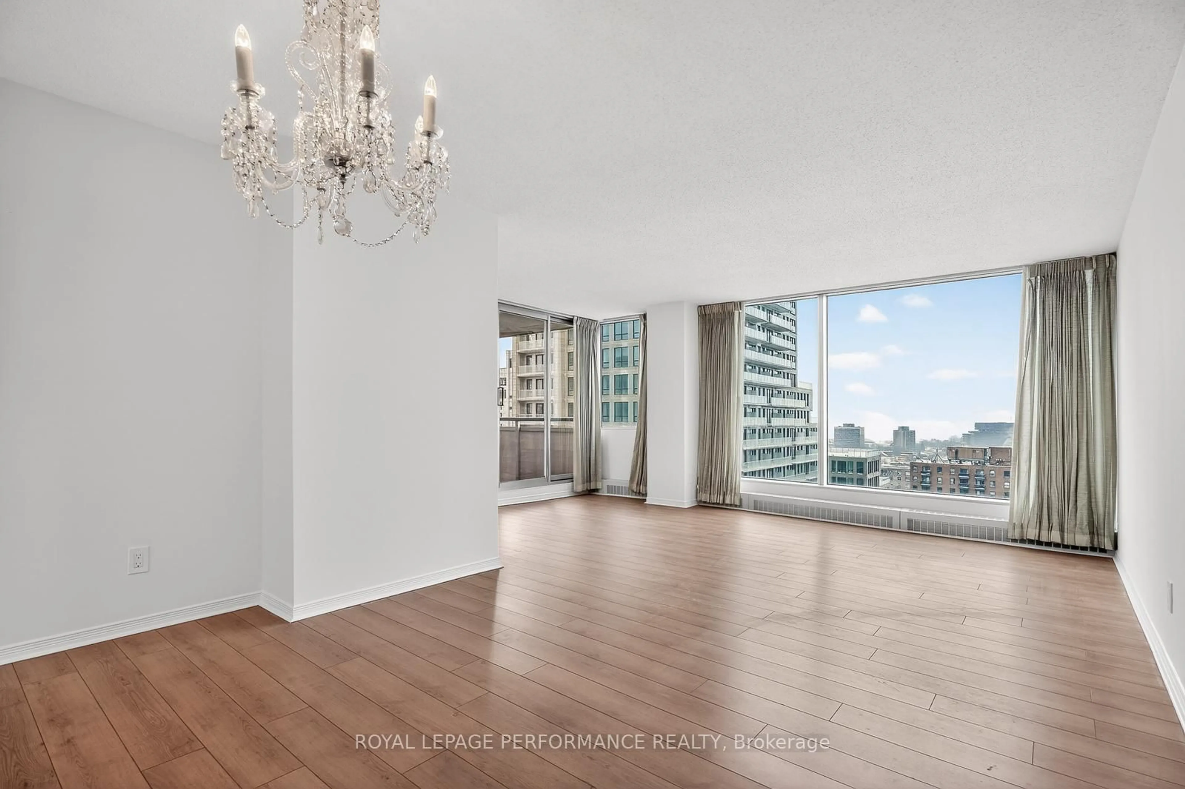 A pic of a room for 160 George St #1603, Ottawa Ontario K1N 9M2