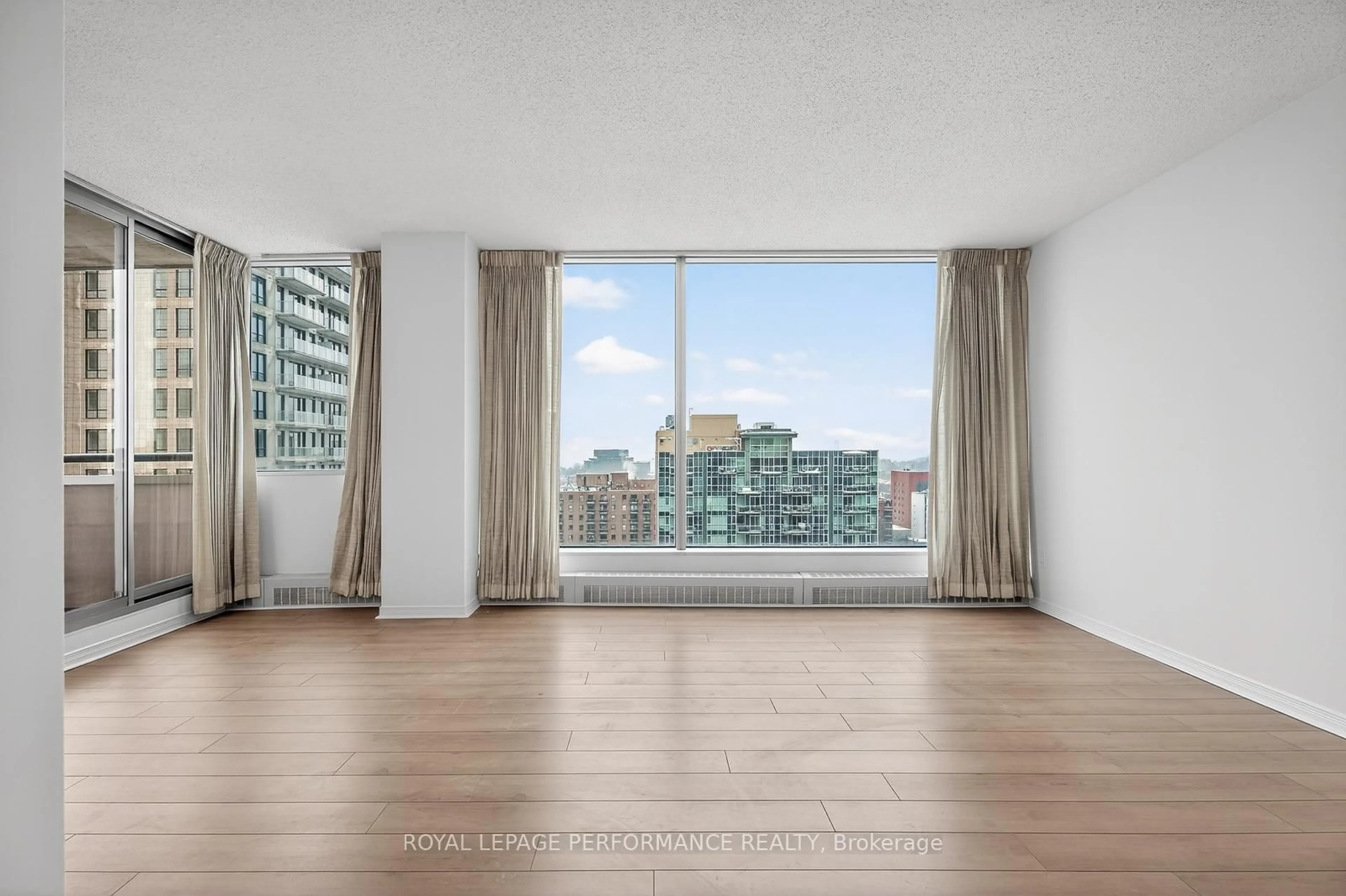 A pic of a room for 160 George St #1603, Ottawa Ontario K1N 9M2