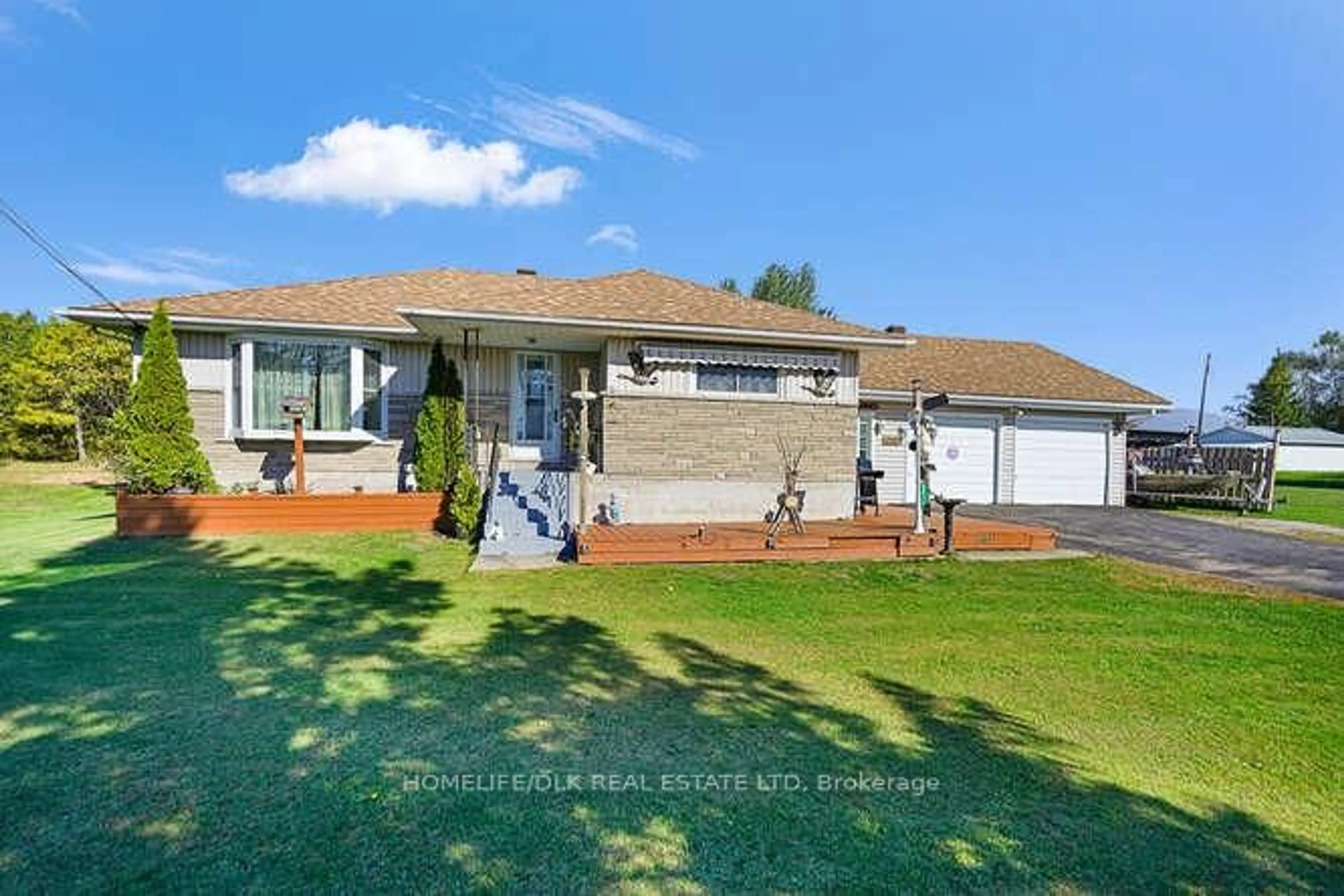 A pic from outside/outdoor area/front of a property/back of a property/a pic from drone, unknown for 5011 County 29 Rd, Elizabethtown-Kitley Ontario K6V 5T4