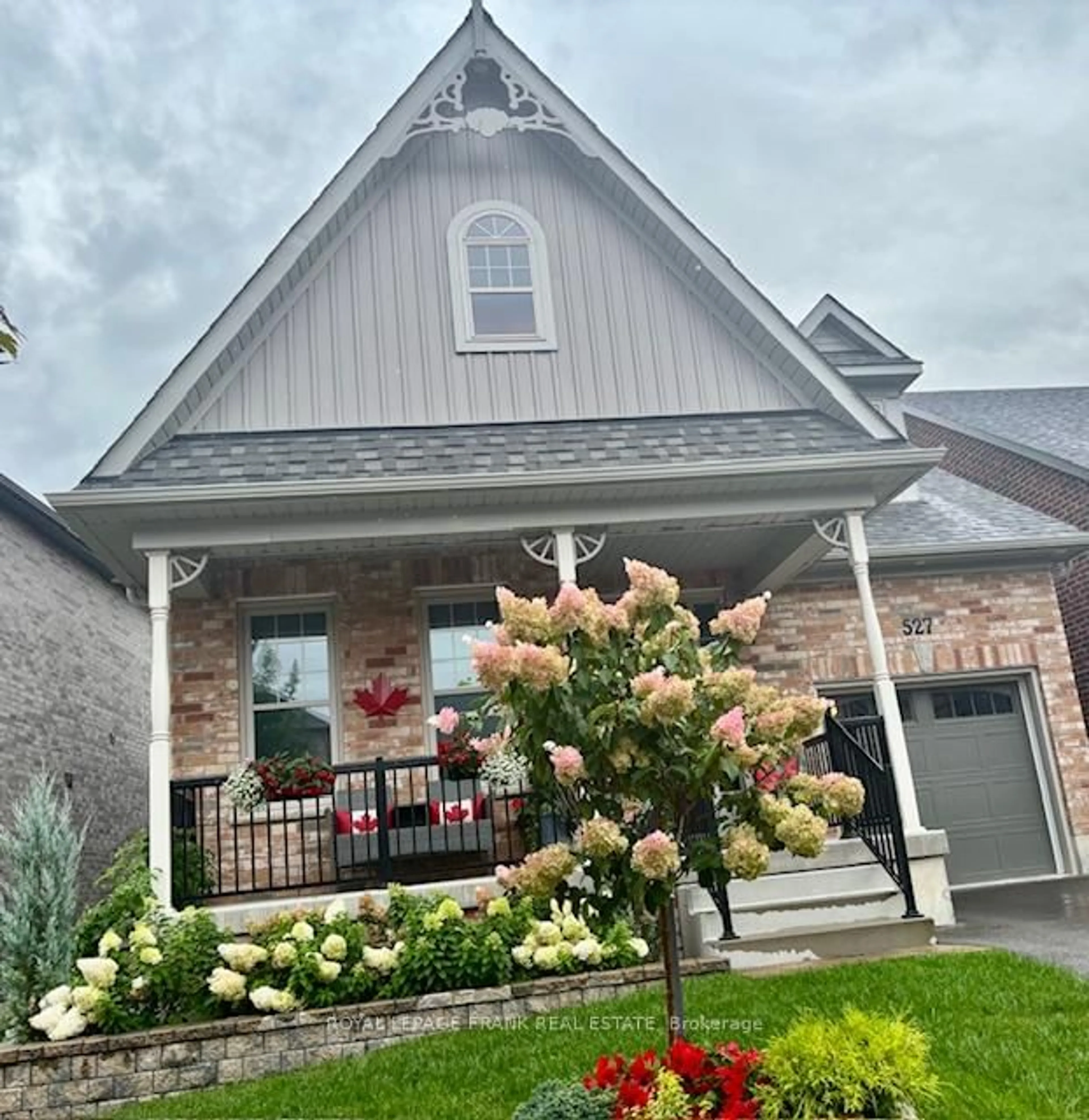 Home with brick exterior material, unknown for 527 MacIntosh Grve, Peterborough Ontario K9H 0K1