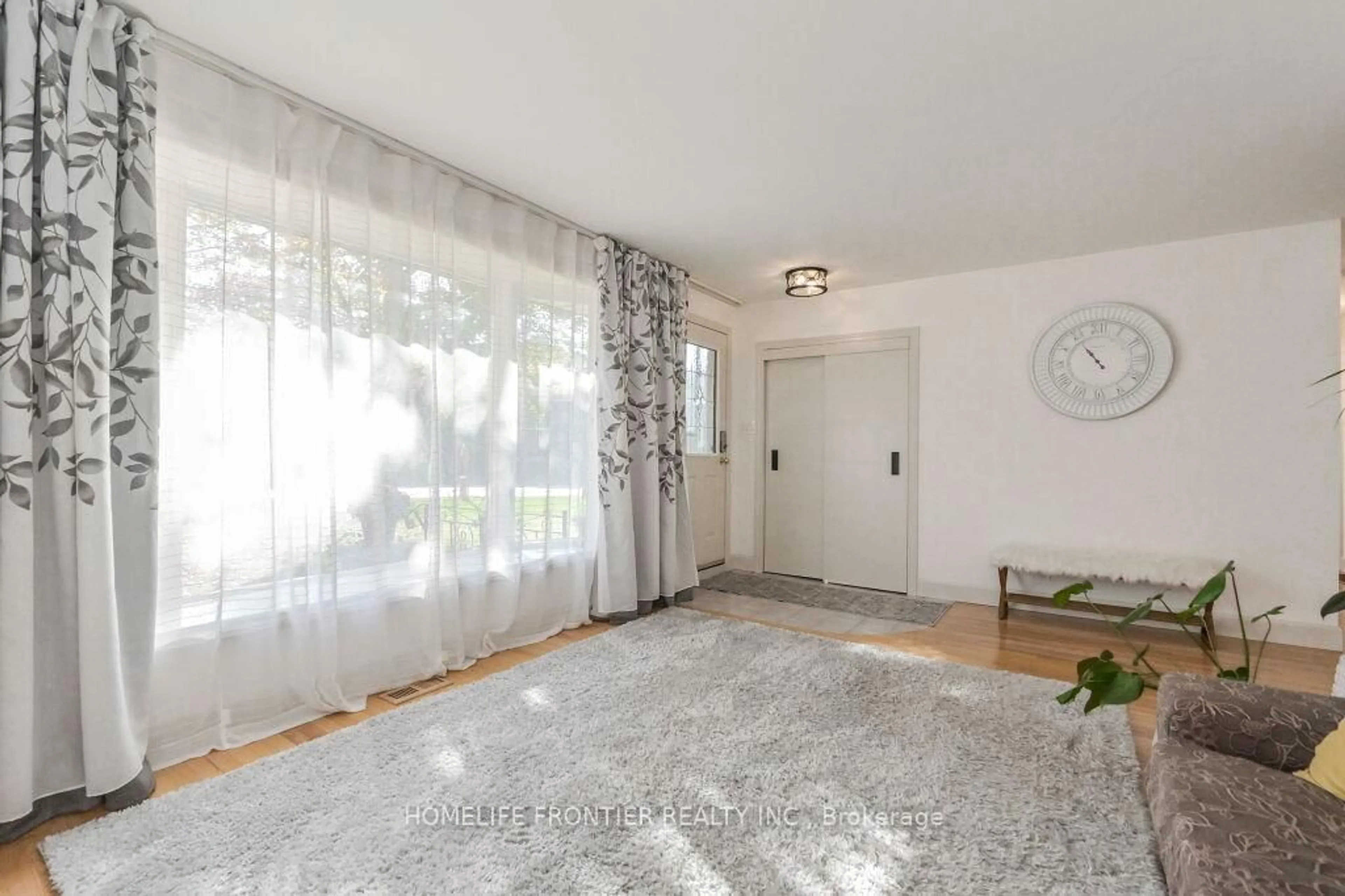 Unknown for 360 Colborne St, Centre Wellington Ontario N0B 1S0