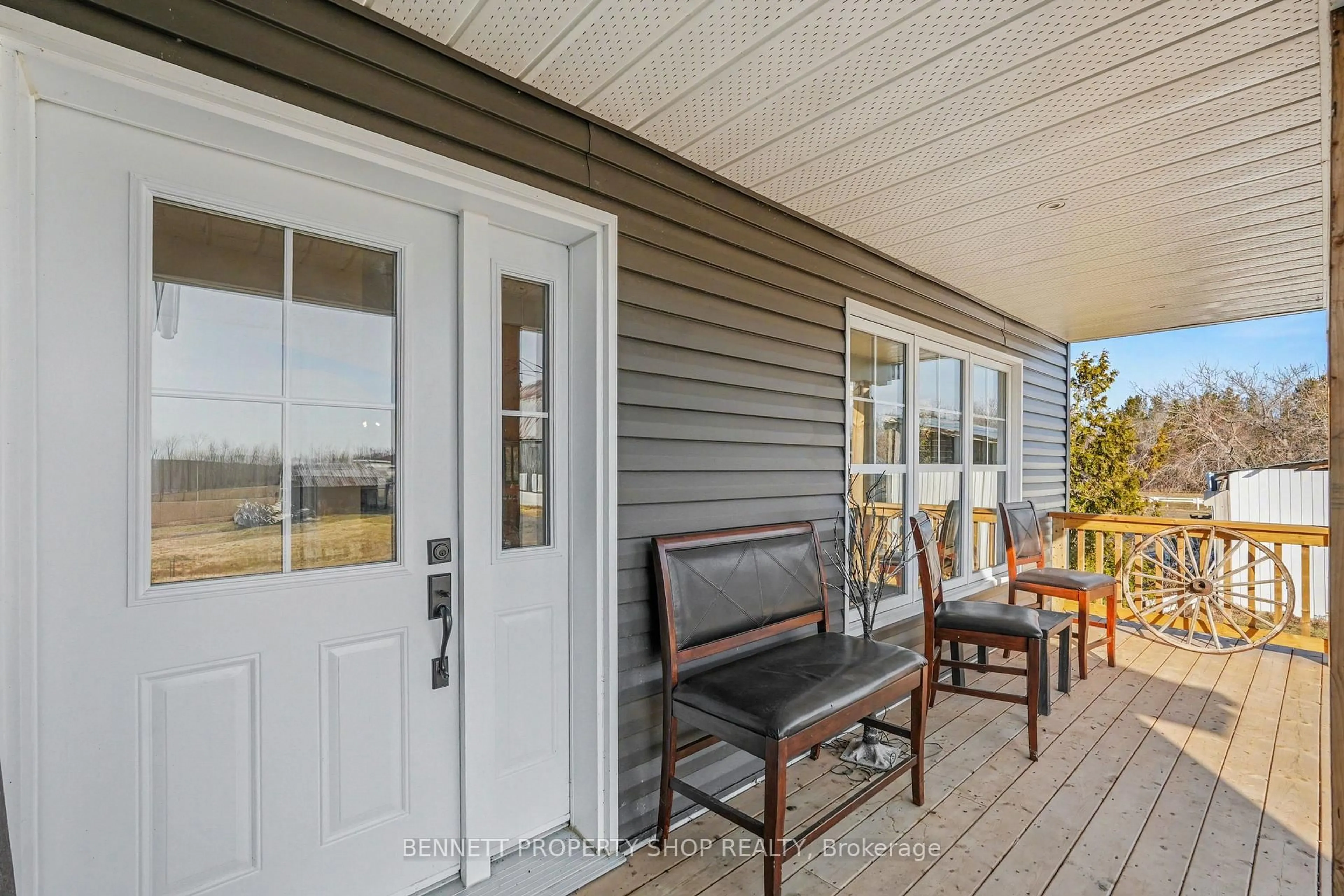 Patio, water/lake/river/ocean view for 7261 Third Line Rd, Kars Ontario K0A 2E0