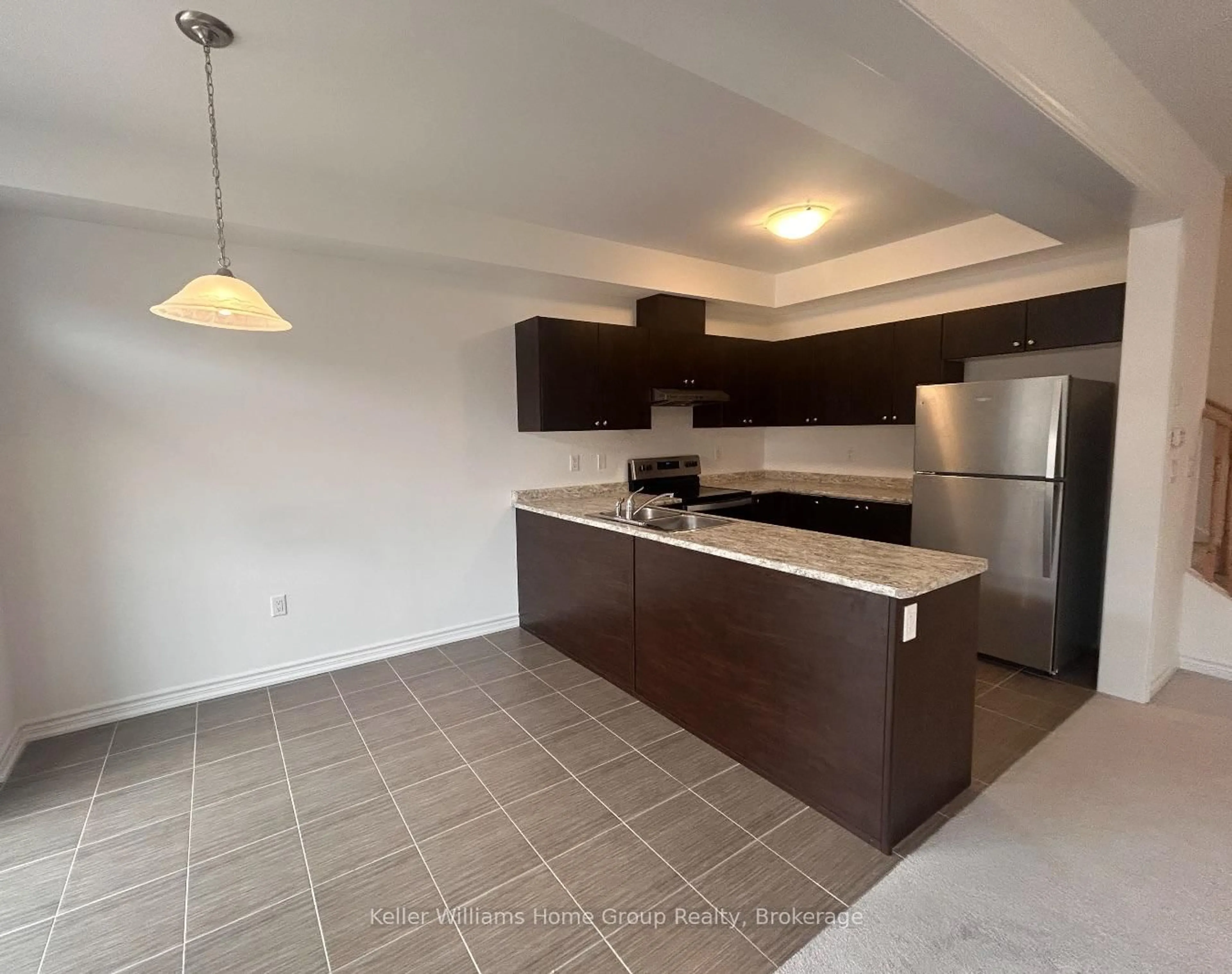 Open concept kitchen, ceramic/tile floor for 411 Van Dusen Ave, Southgate Ontario N0C 1B0