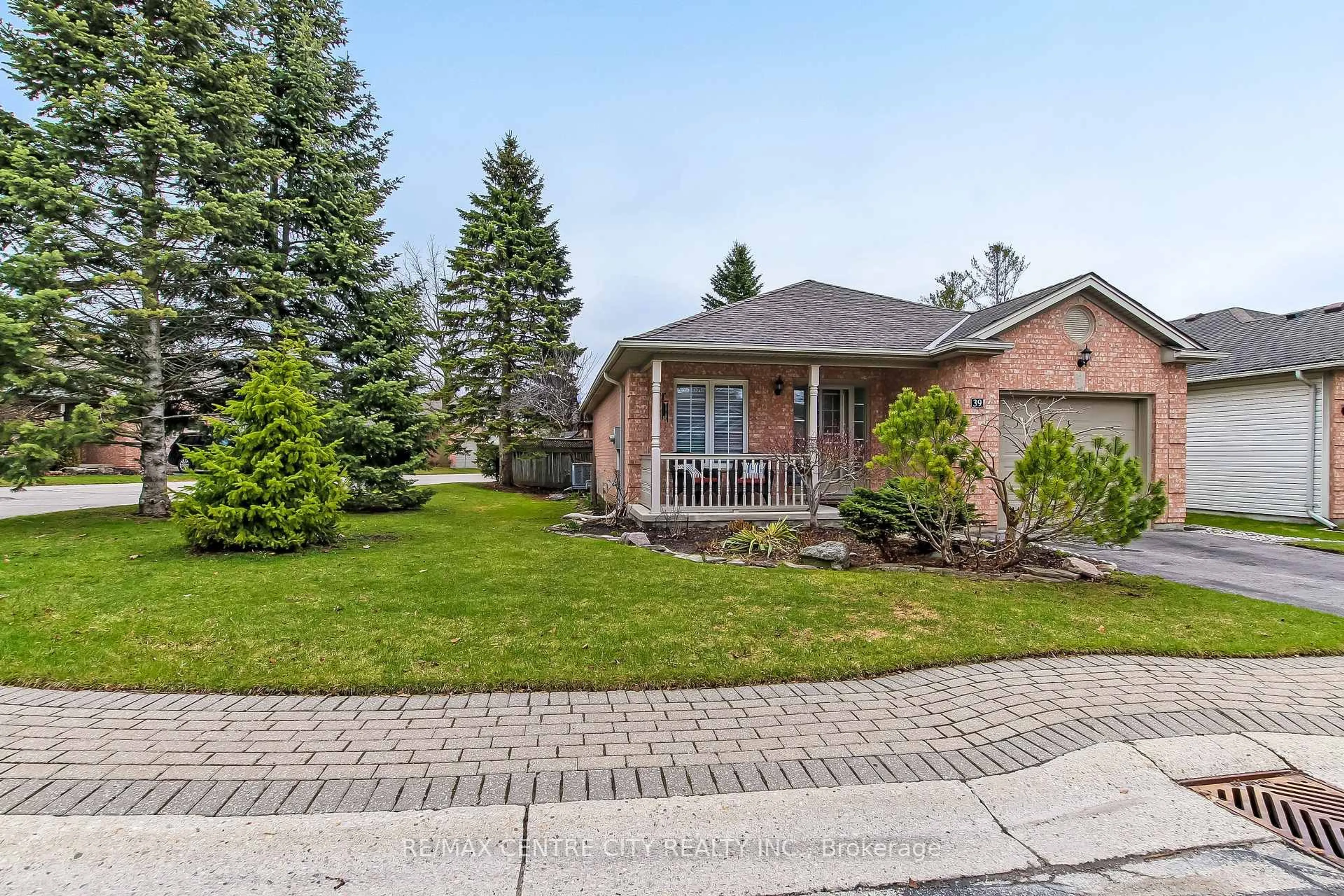 Home with brick exterior material, street for 145 North Centre Rd #39, London North Ontario N5X 4C7