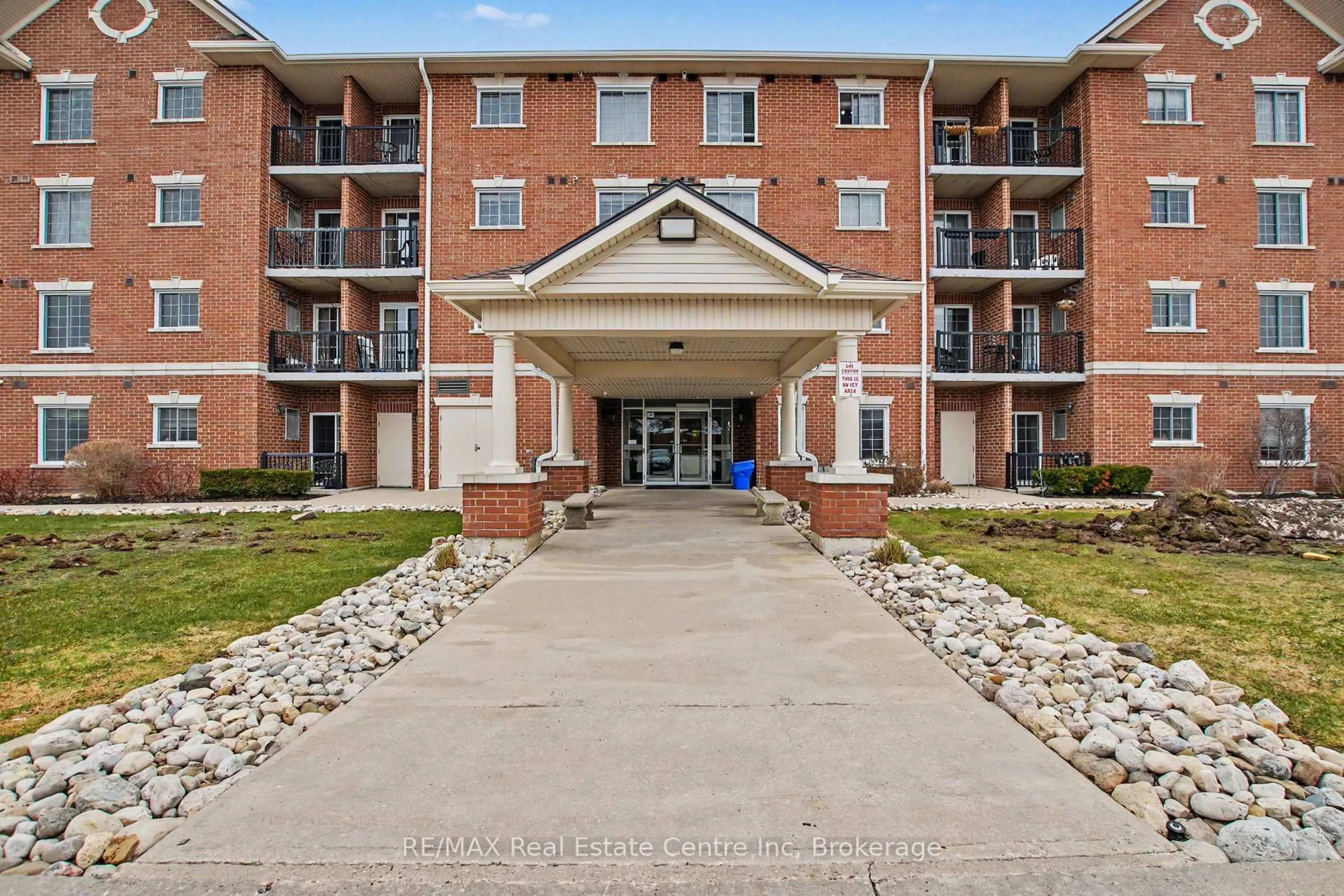 Unknown for 415 Grange Rd #409, Guelph Ontario N1E 0C4