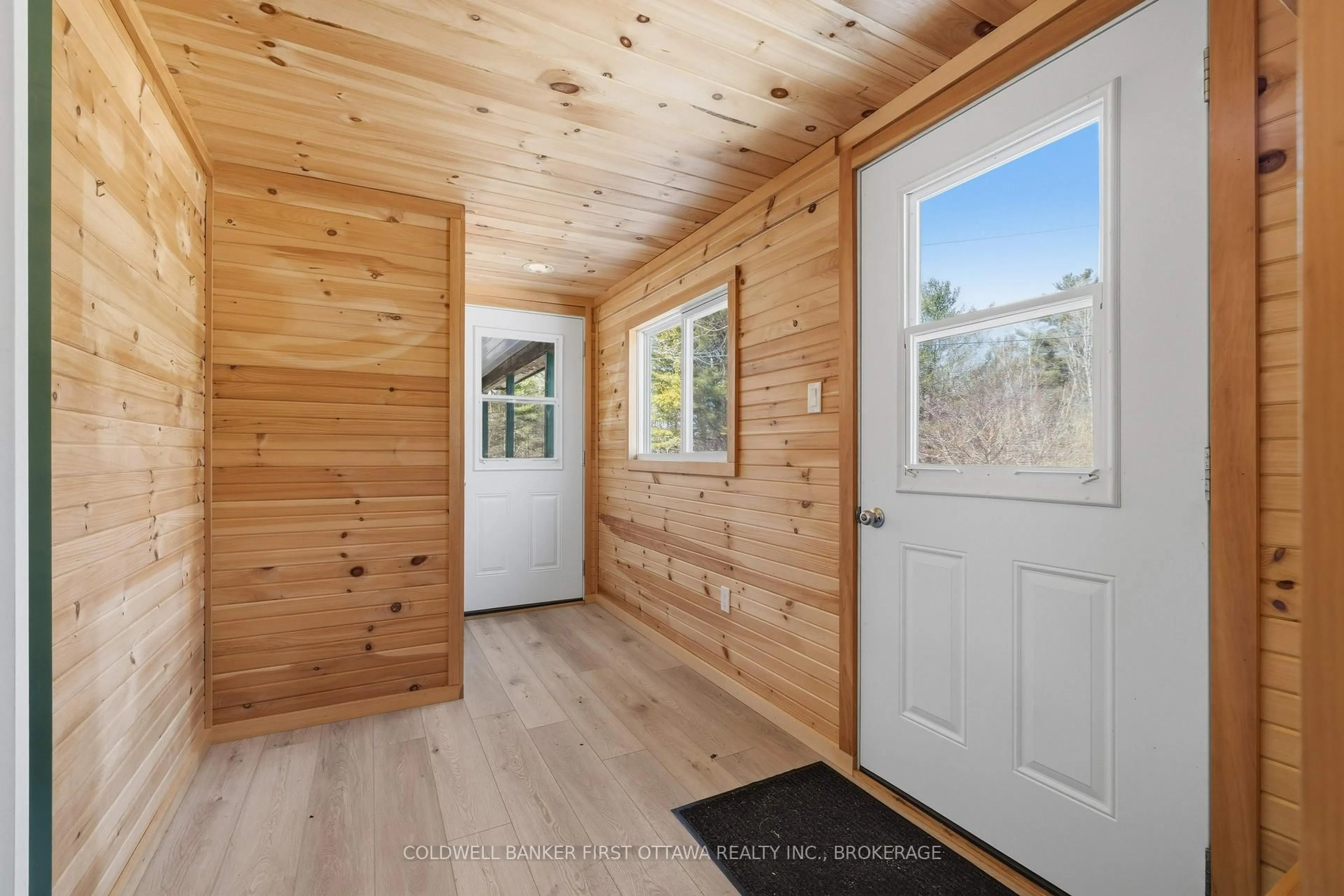 Indoor entryway for 718 Jones Falls Rd, Rideau Lakes Ontario K0G 1E0