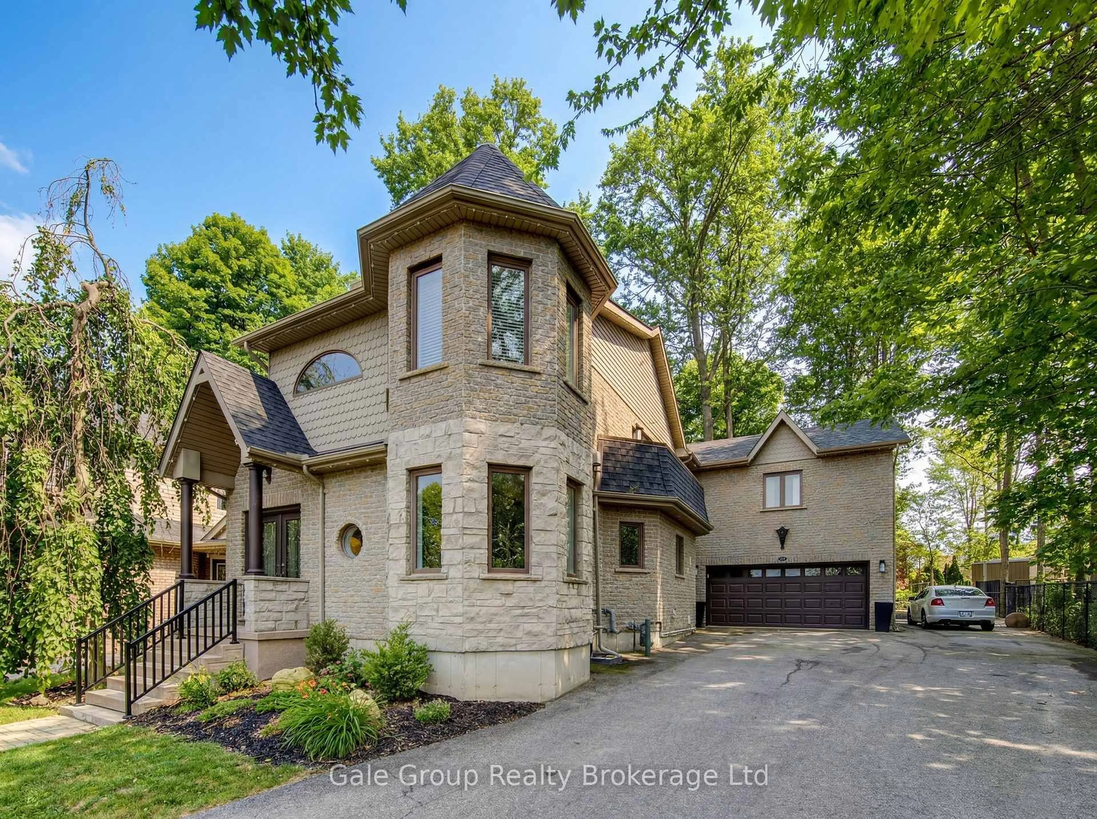 Home with brick exterior material, street for 36 Potters Way, Woodstock Ontario N4S 8Z5