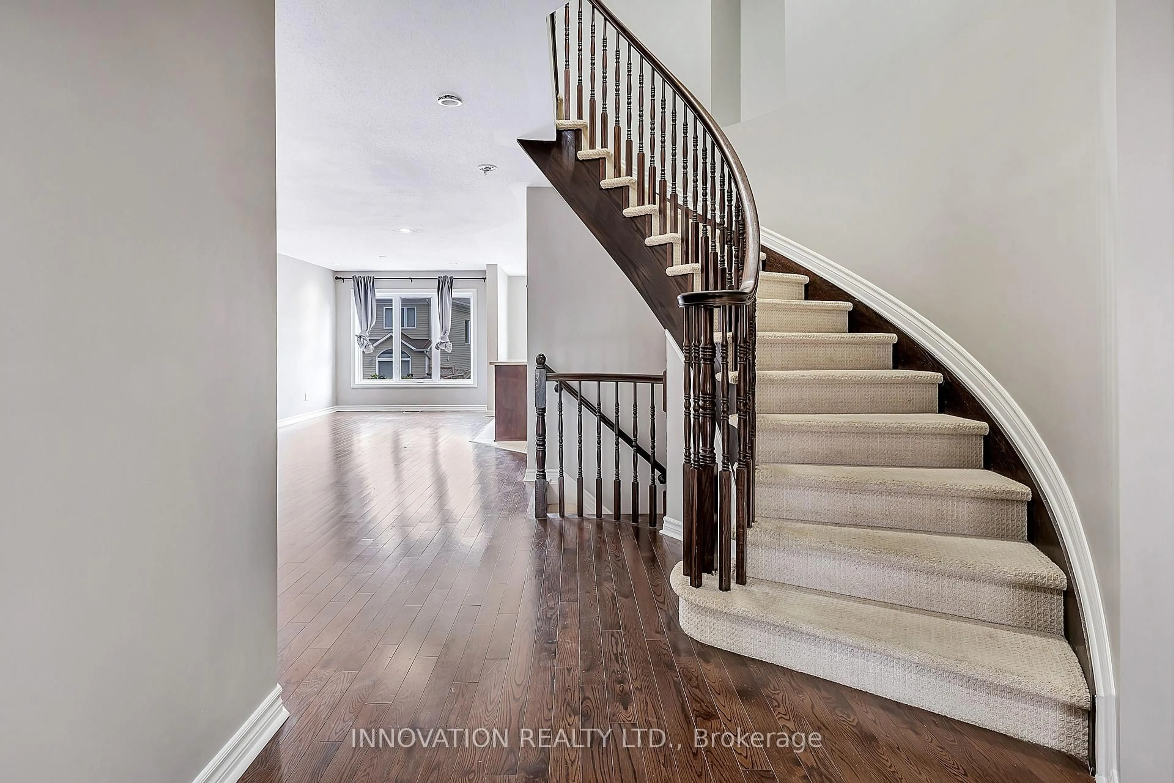 Unknown for 126 Garrity Cres, Ottawa Ontario K2J 3T5