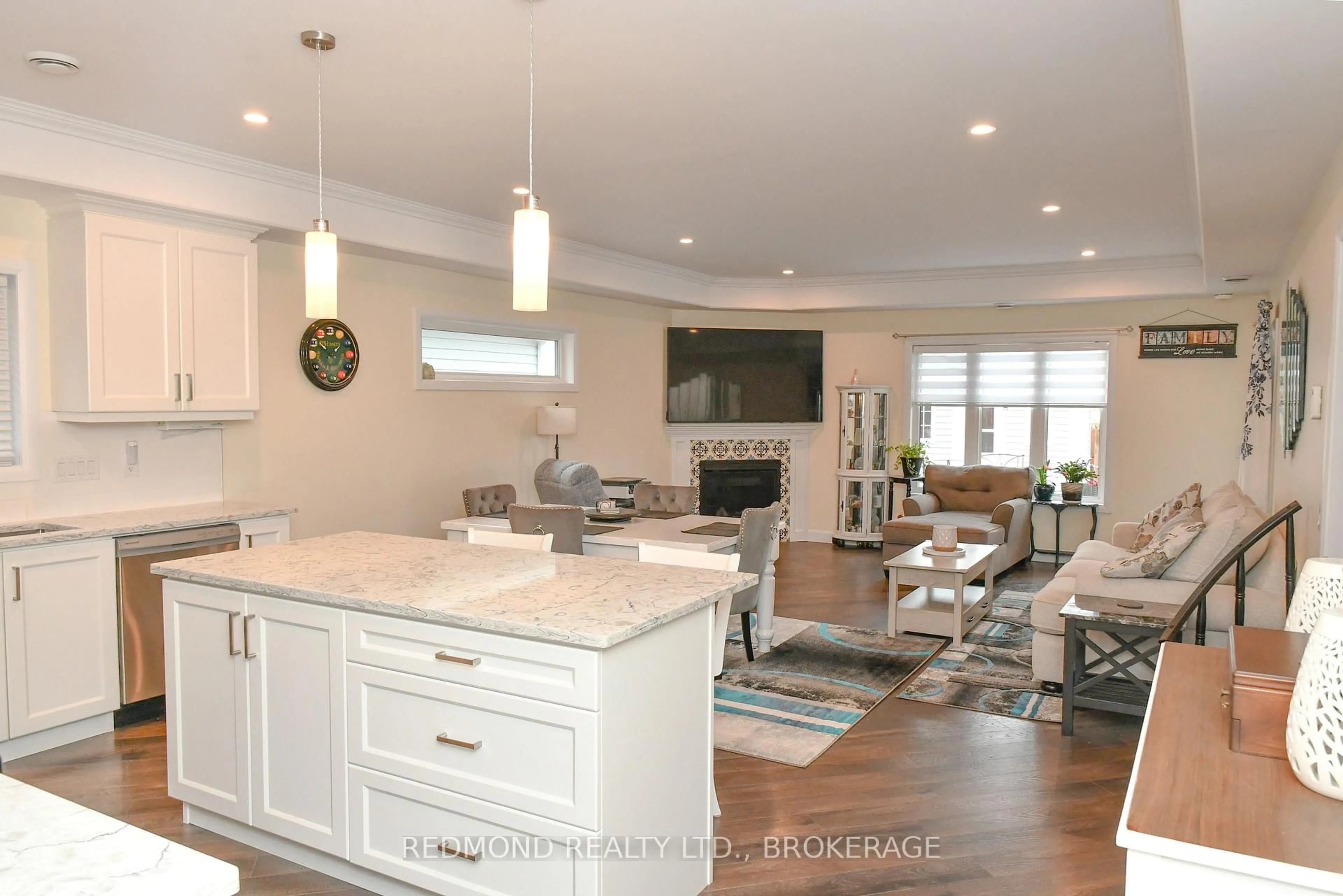 Open concept kitchen, unknown for 185 Wilmer Ave, Gananoque Ontario K7G 3C3