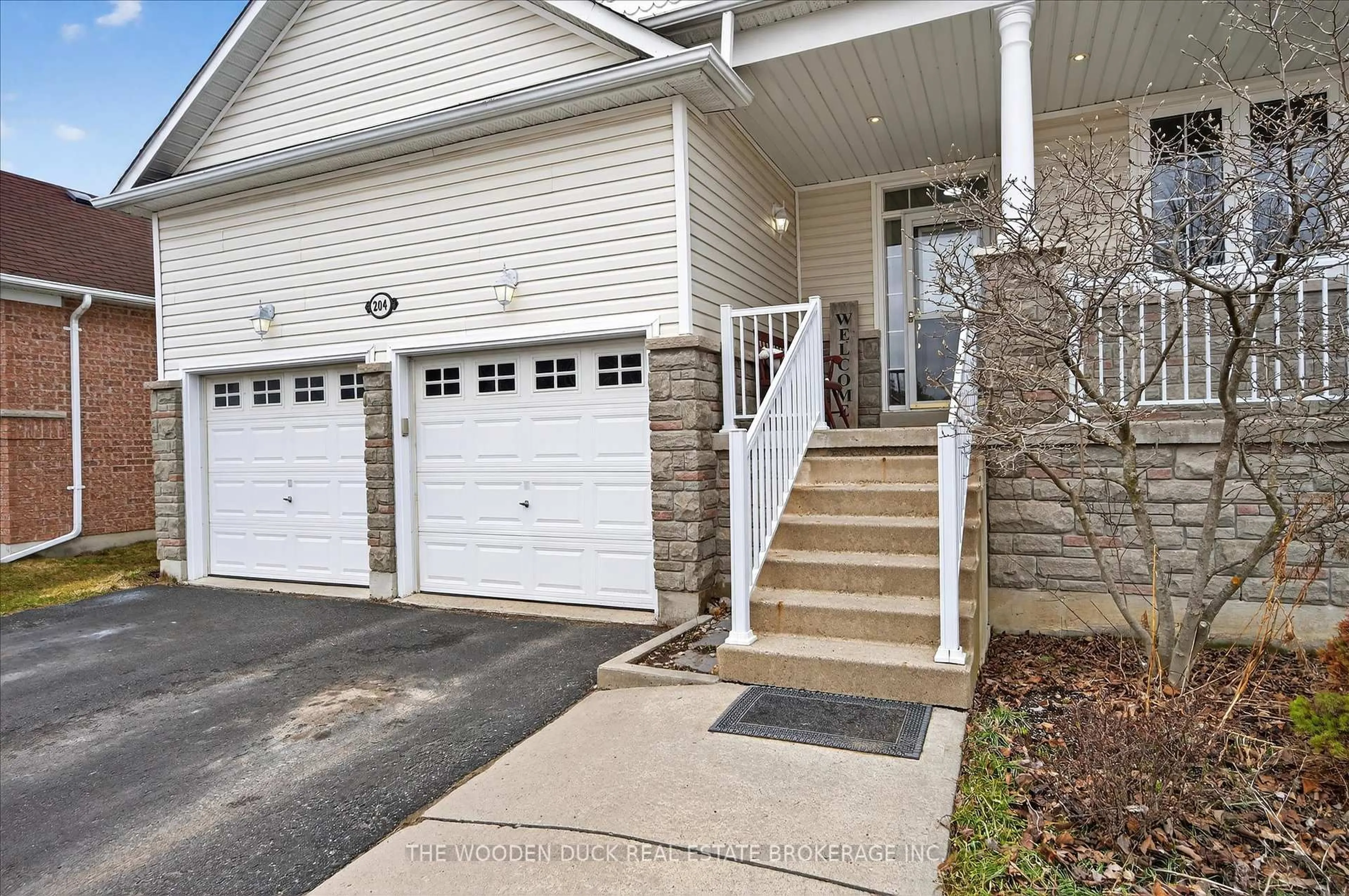 Unknown for 204 Evans Dr, Peterborough Ontario K9H 7S6