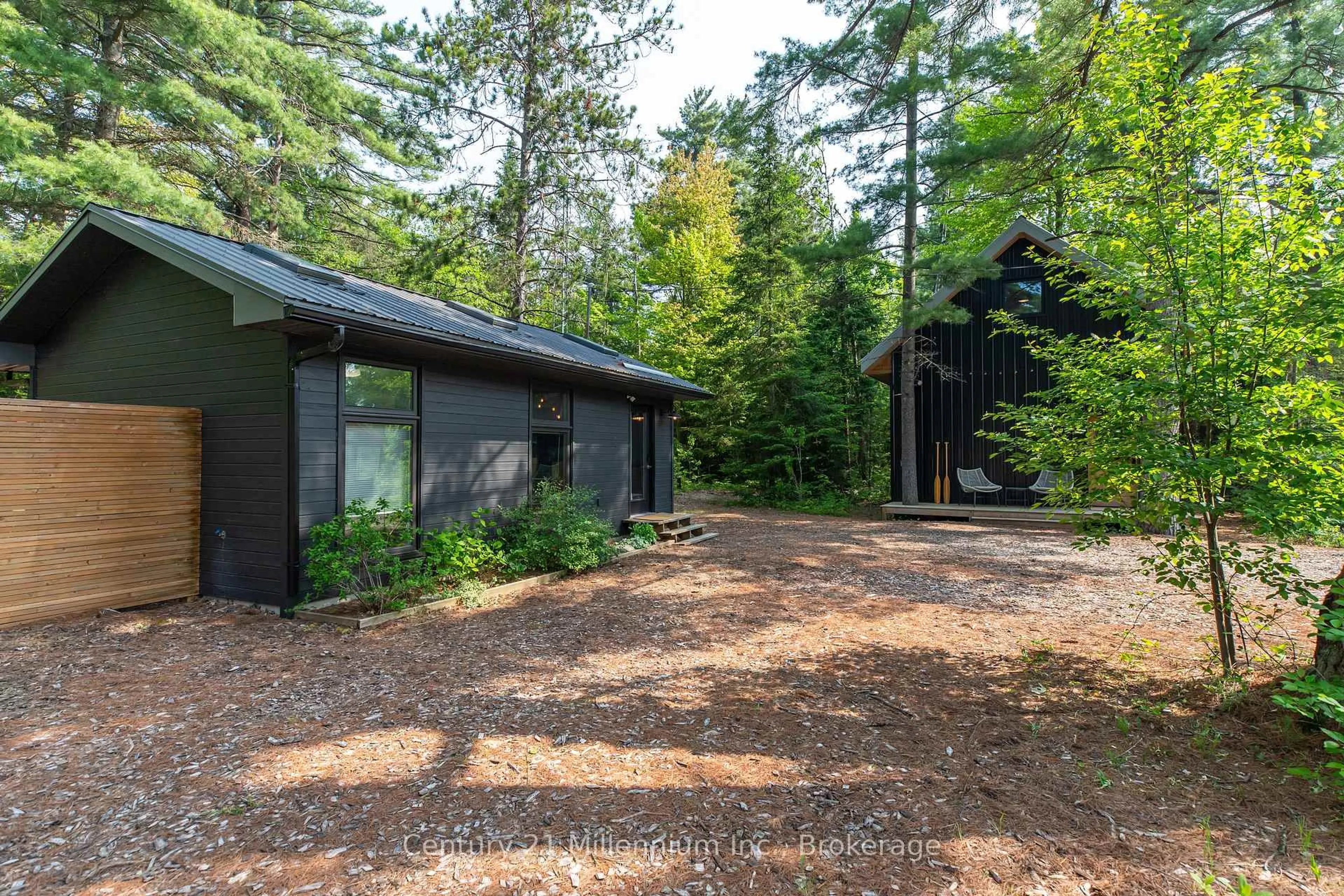 Unknown for 204 Ogimah Rd, Native Leased Lands Ontario N0H 2T0