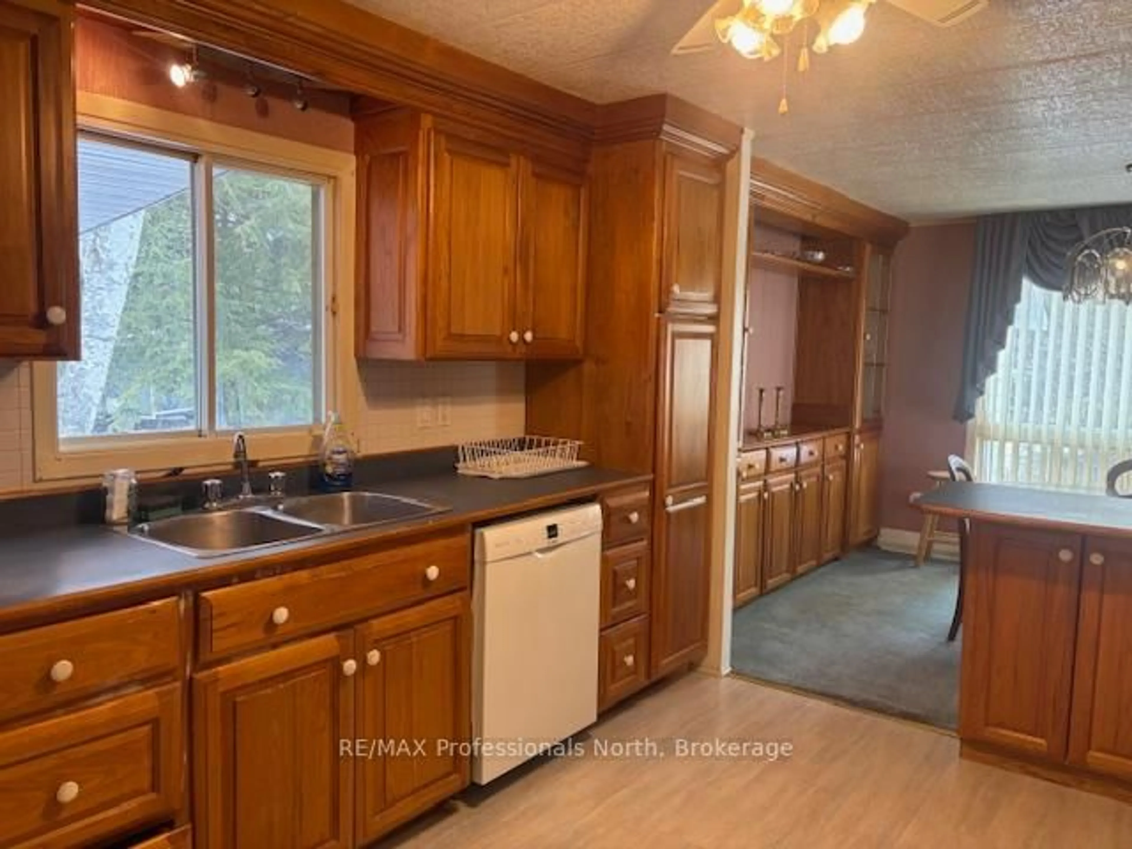 Unknown for 1021 Fifth Lane, Minden Hills Ontario K0M 2K0