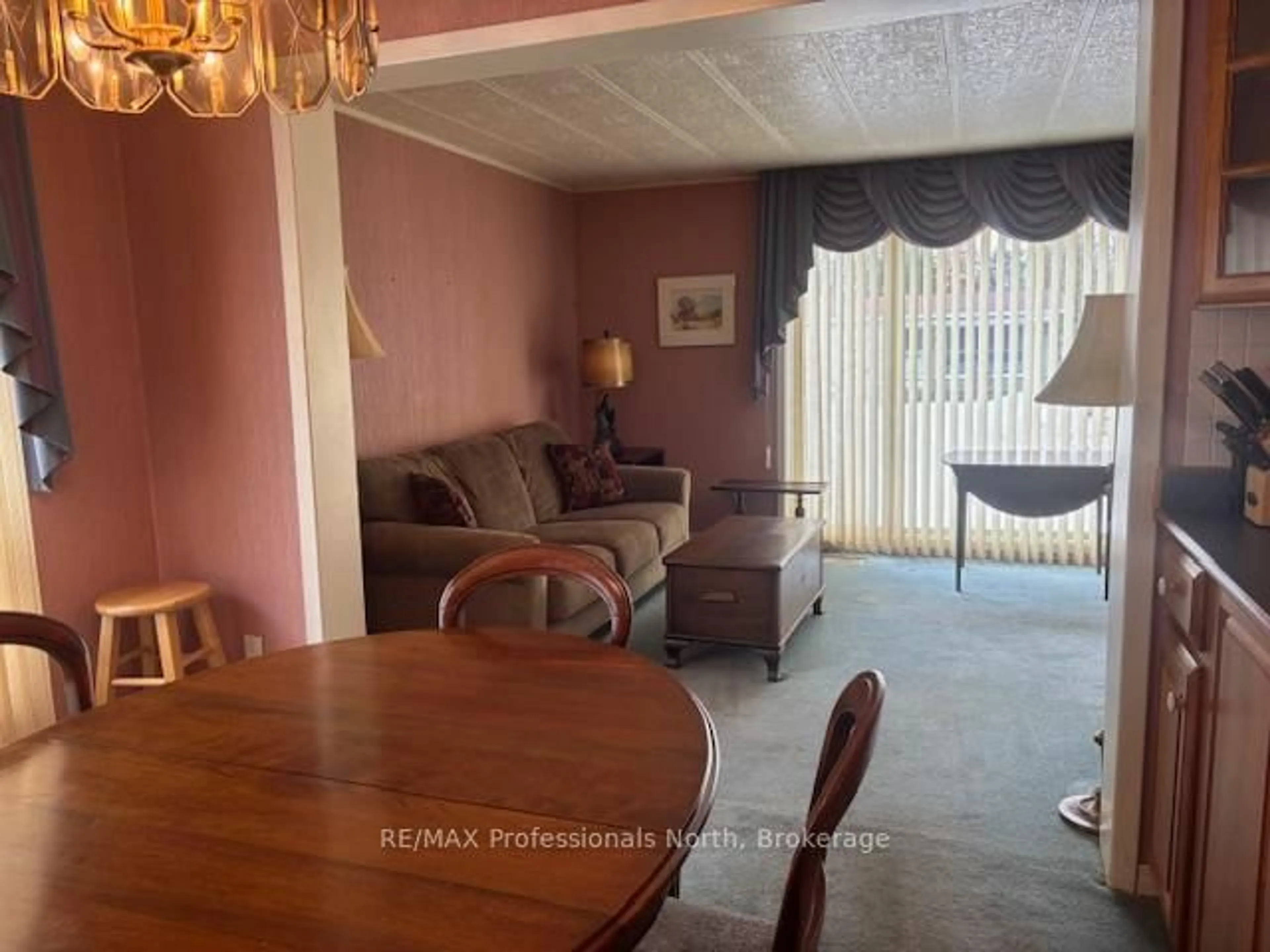 A pic of a room for 1021 Fifth Lane, Minden Hills Ontario K0M 2K0