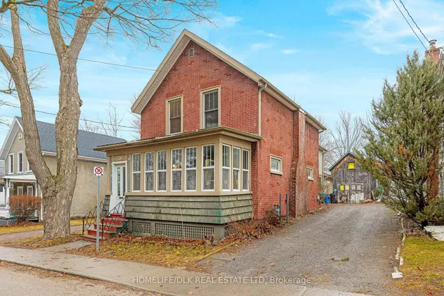 97 Orchard St, Brockville 2