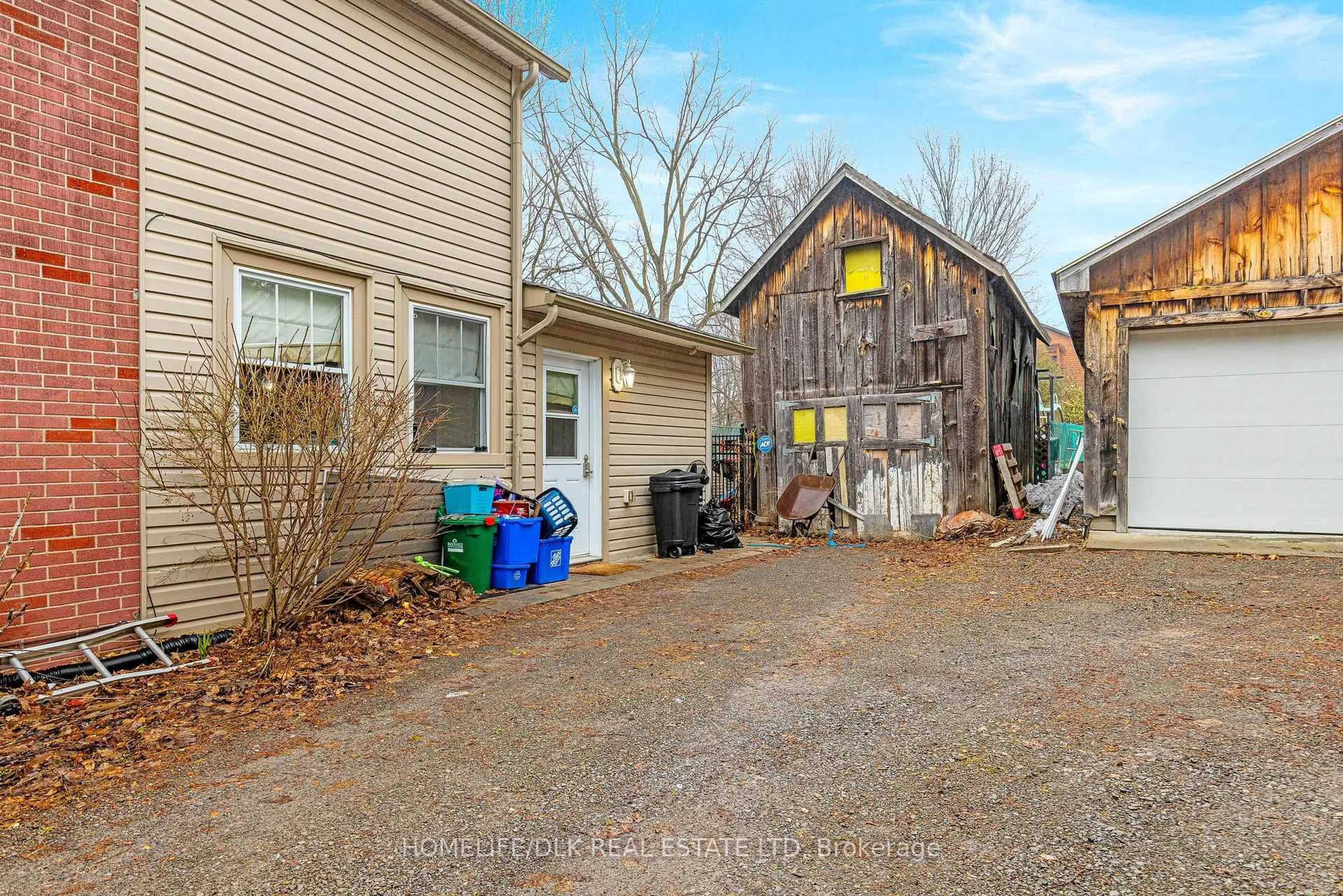 Unknown for 97 Orchard St, Brockville Ontario K6V 2J9